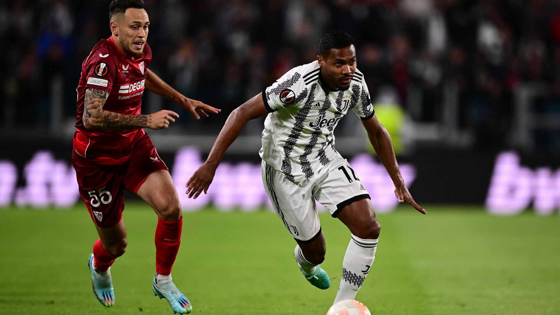 صورة بعنوان: يوفنتوس ينجو من فخ أشبيلية في ذهاب قبل نهائي الدوري الأوروبي 