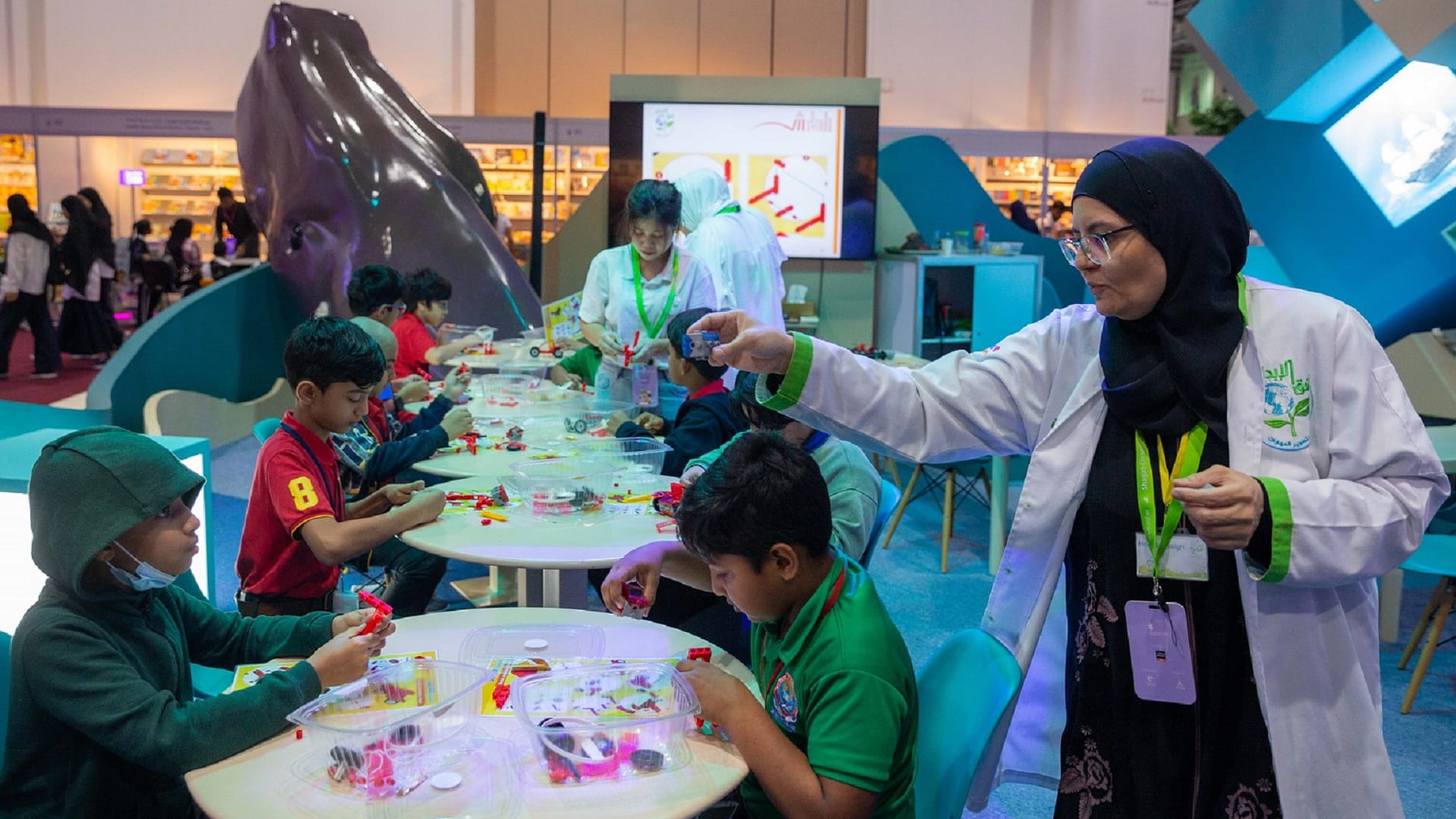 Image for the title: SCRF sparks passion for clean energy in young minds 