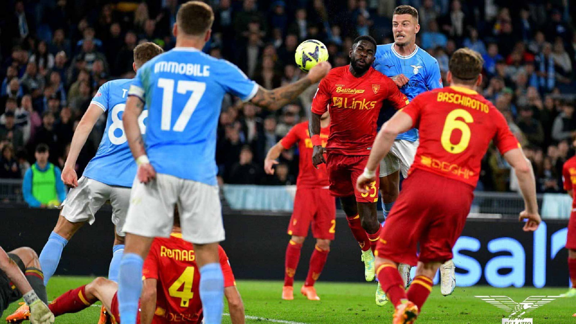 صورة بعنوان: لاتسيو يسقط بفخ التعادل الإيجابي أمام ليتشي في الدوري الإيطالي 