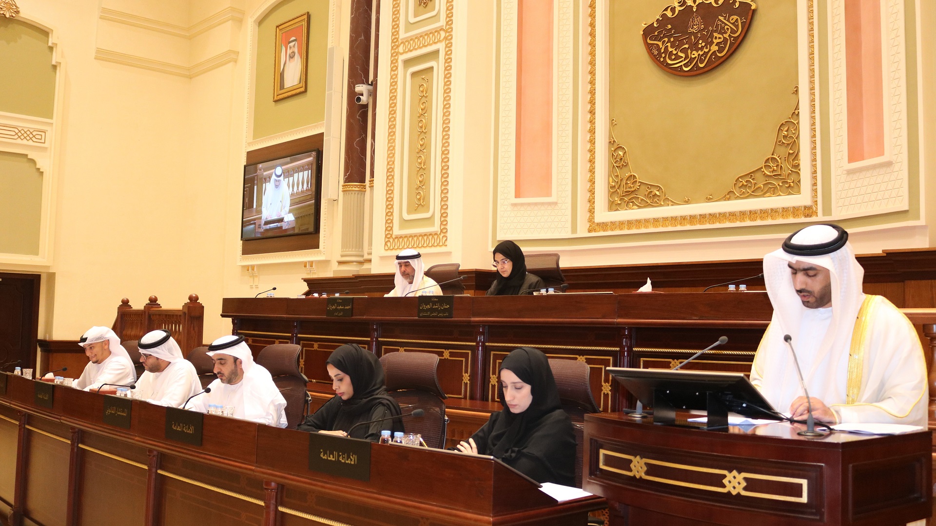Image for the title: SCC approves draft laws for Aviation Dept, Airport Authority  