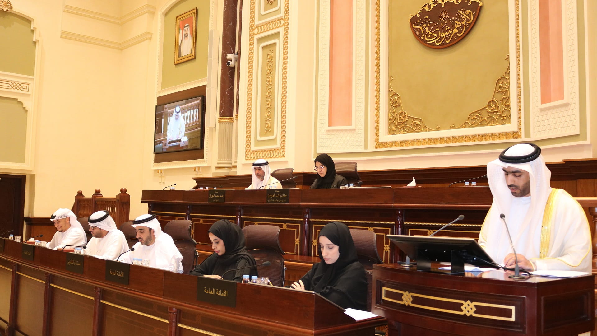 Image for the title: SCC approves draft laws for Aviation Dept, Airport Authority  