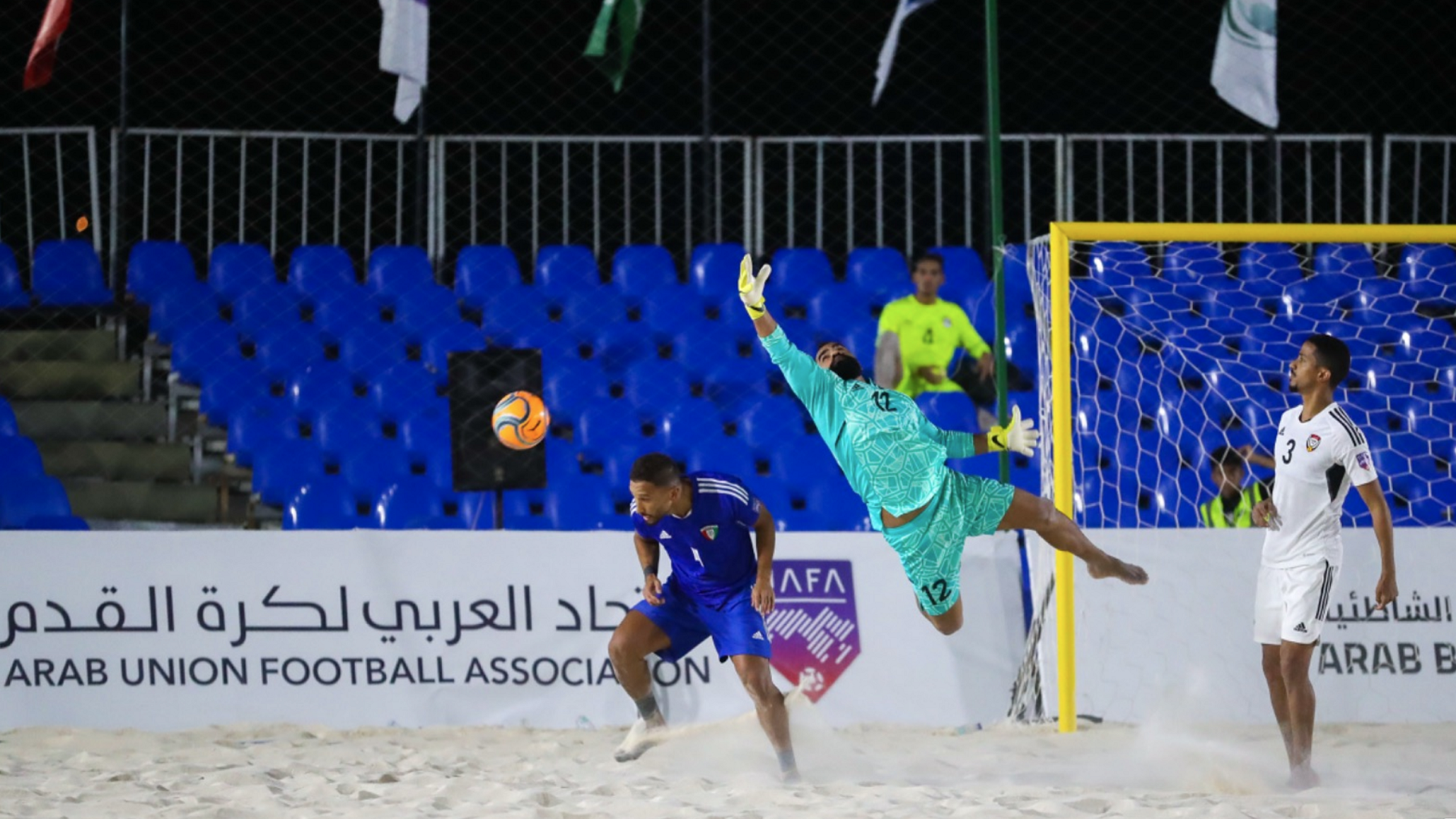 صورة بعنوان: منتخبنا لكرة القدم الشاطئية يتأهل لربع نهائي كأس العرب 