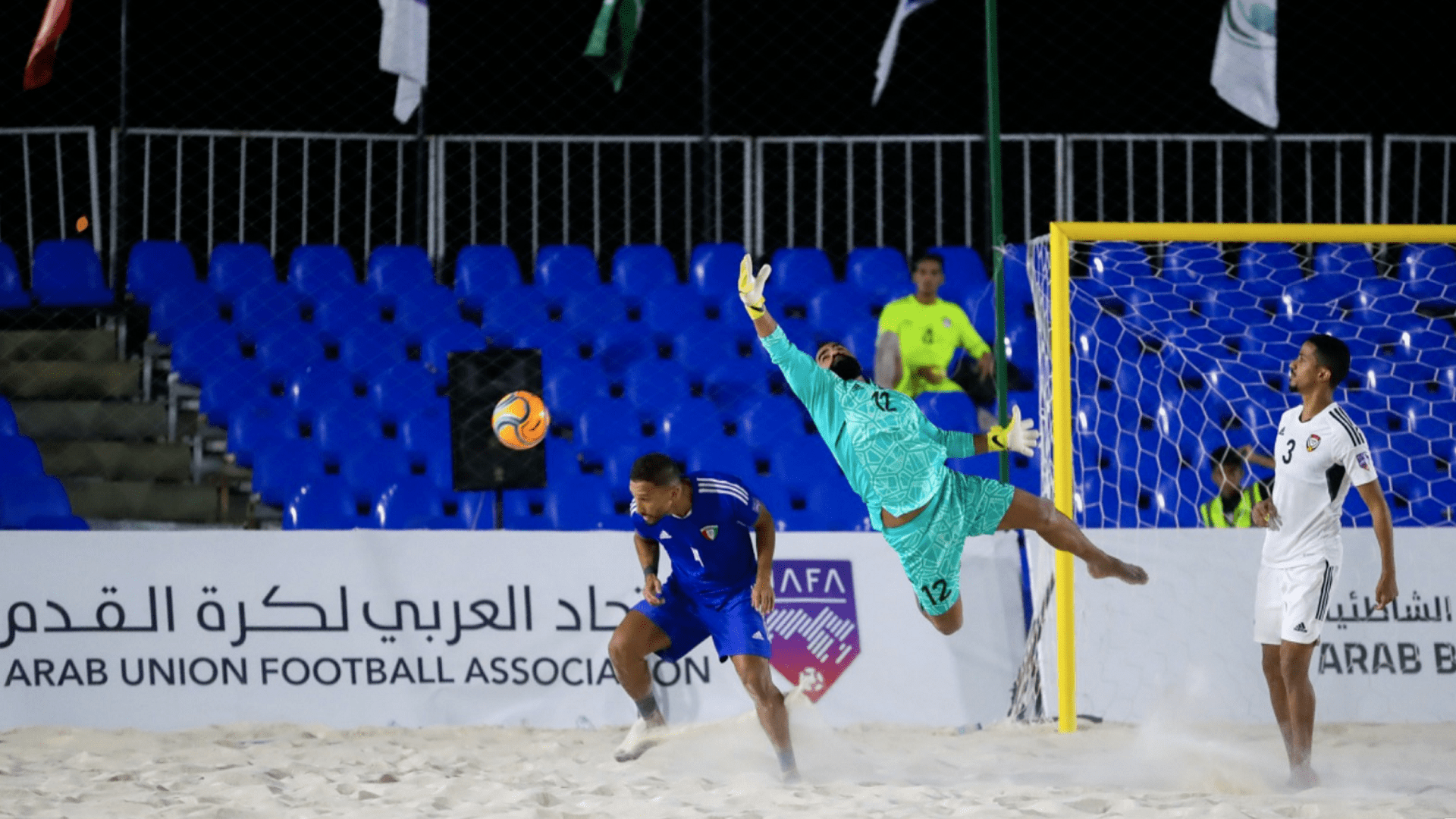 صورة بعنوان: منتخبنا لكرة القدم الشاطئية يتأهل لربع نهائي كأس العرب 