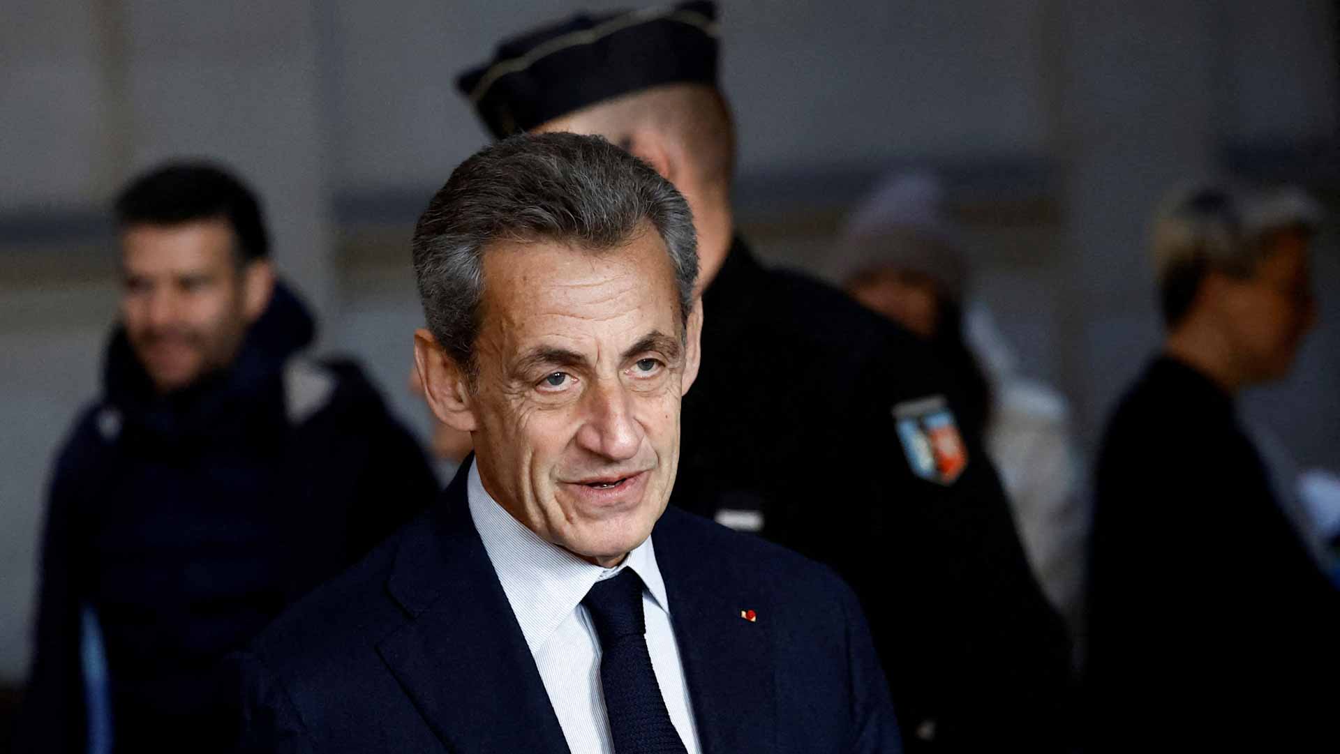 صورة بعنوان: فرنسا.. الحكم بالسجن 3 سنوات على ساركوزي بقضية فساد 