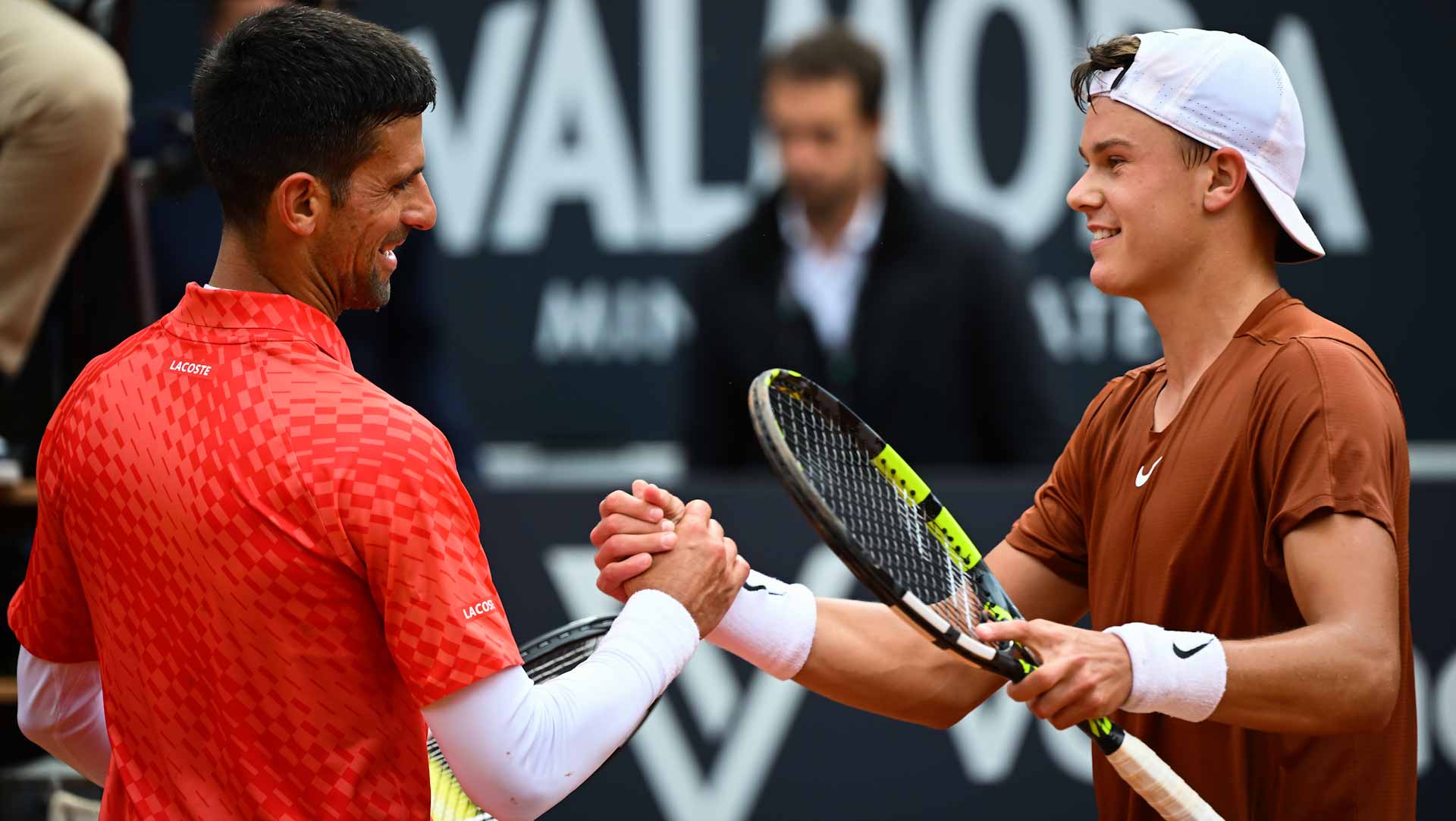 صورة بعنوان: الصربي ديوكوفيتش يودع بطولة روما من ربع النهائي 