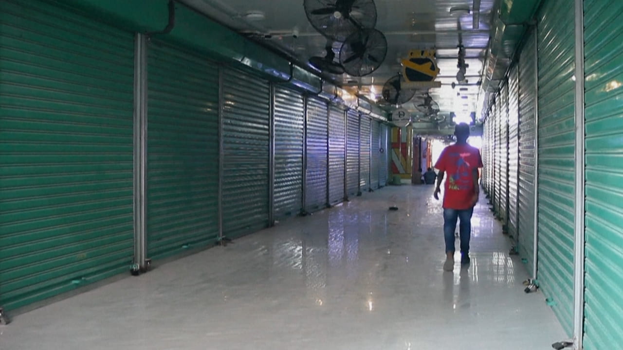 صورة بعنوان: لليوم الثالث...تجار تنزانيا يضربون احتجاجاً على ارتفاع الضرائب 