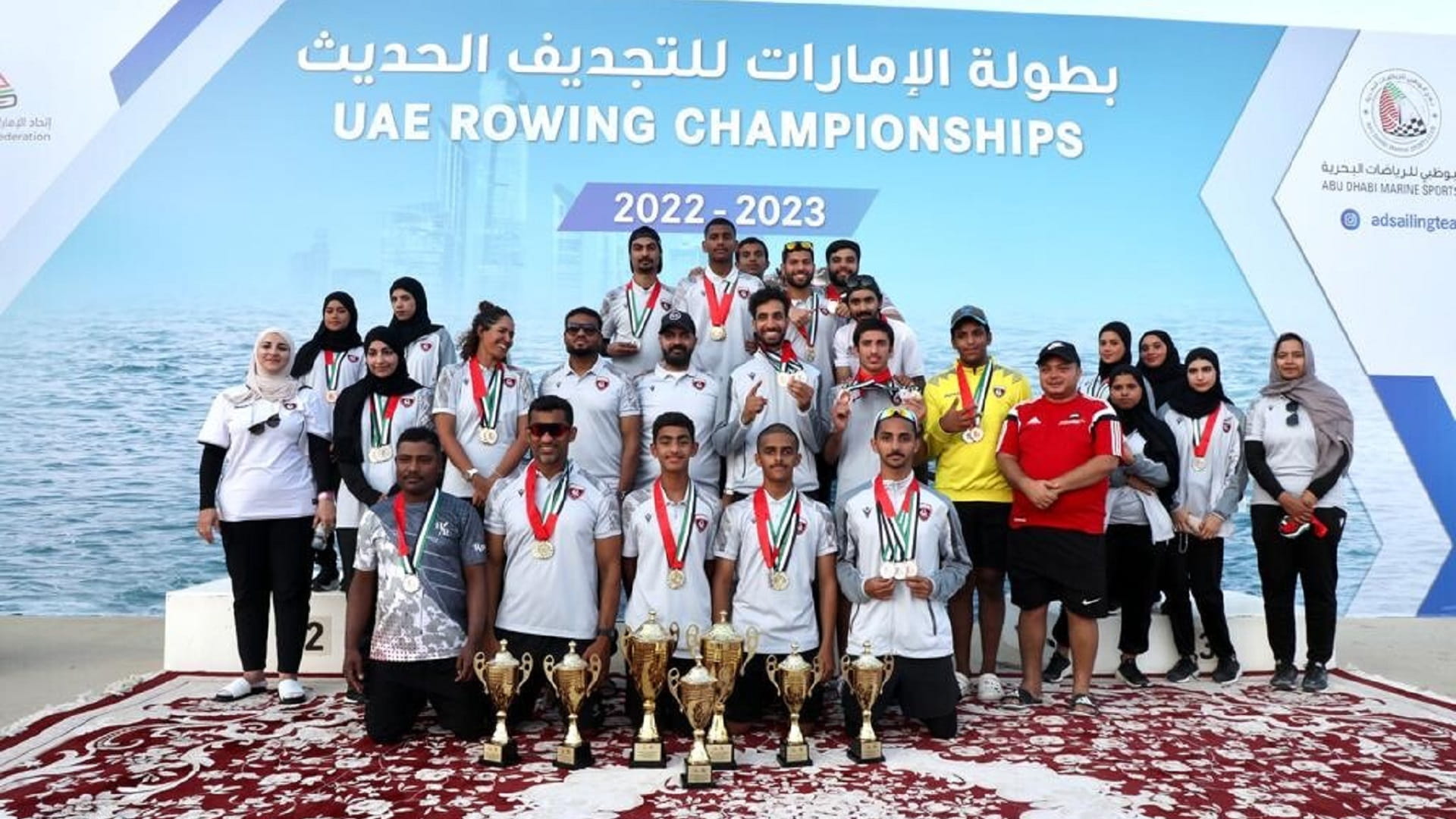 صورة بعنوان: فريق الحمرية للتجديف الحديث يتوّج بطلاً للإمارات 