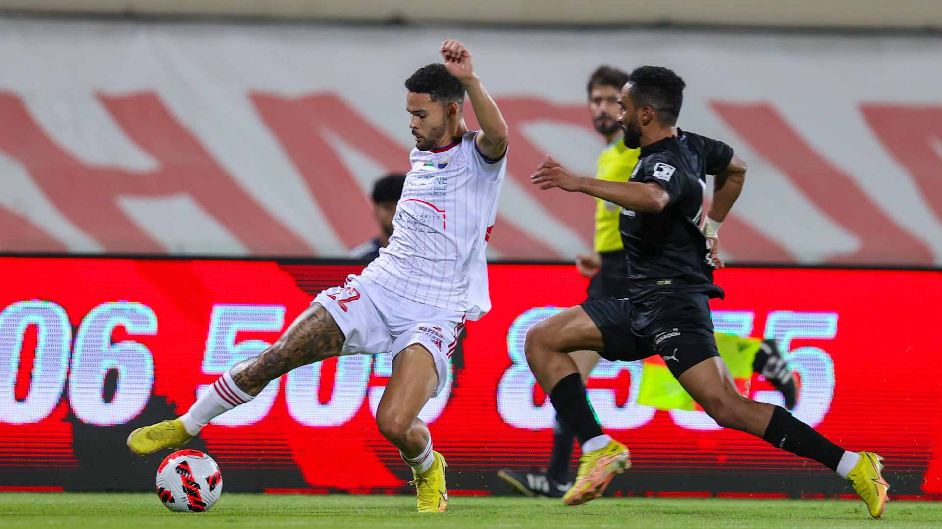 صورة بعنوان: الشارقة يتأهل لنهائي كأس مصرف أبوظبي الإسلامي ويواجه العين 