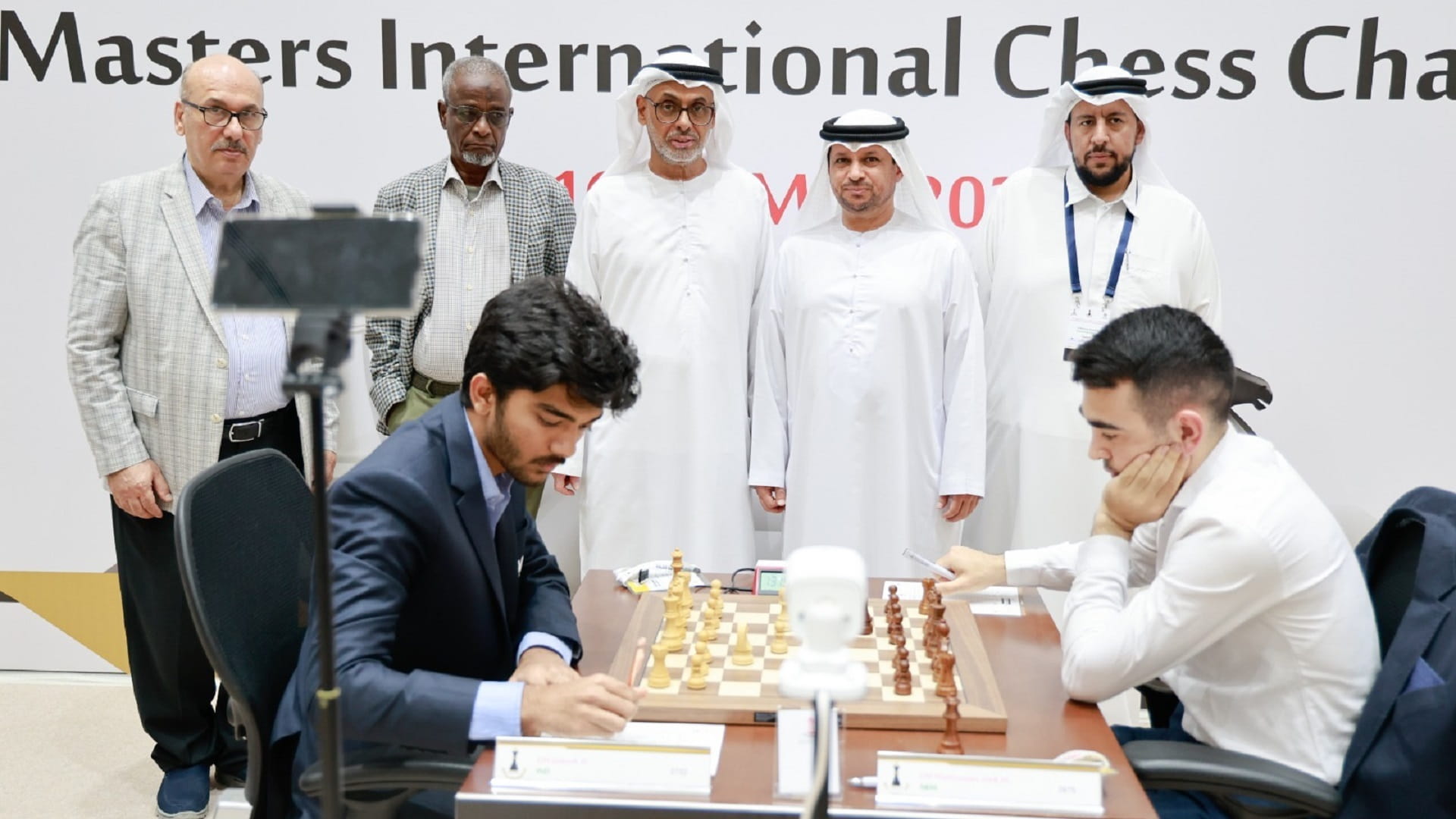 صورة بعنوان: 3 لاعبين دوليين يتصدرون الجولة السادسة لـ"دولية الشارقة" للشطرنج 