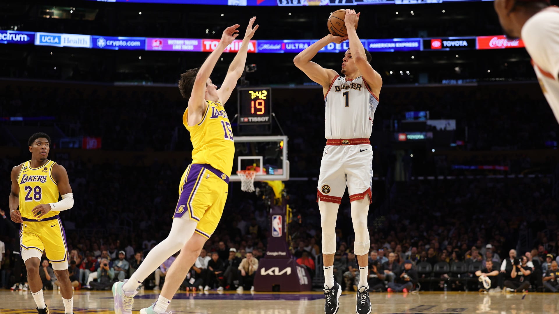 صورة بعنوان: دنفر ناجتس يتأهل لنهائي دوري كرة السلة الأميركي 