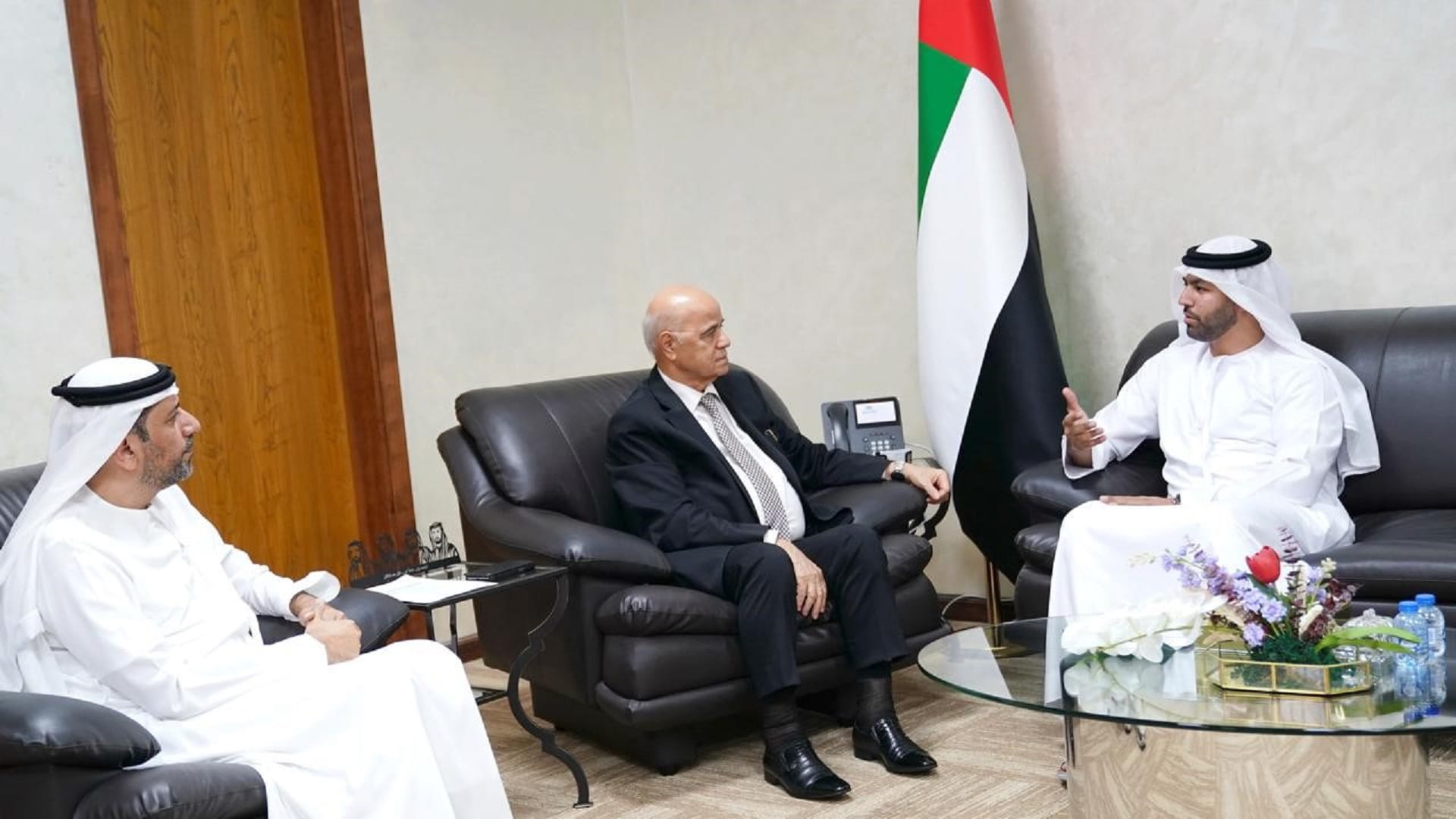 صورة بعنوان: "الإقليمي للإيسيسكو" وجامعة الشارقة يبحثان تعزيز التعاون الأكاديمي 