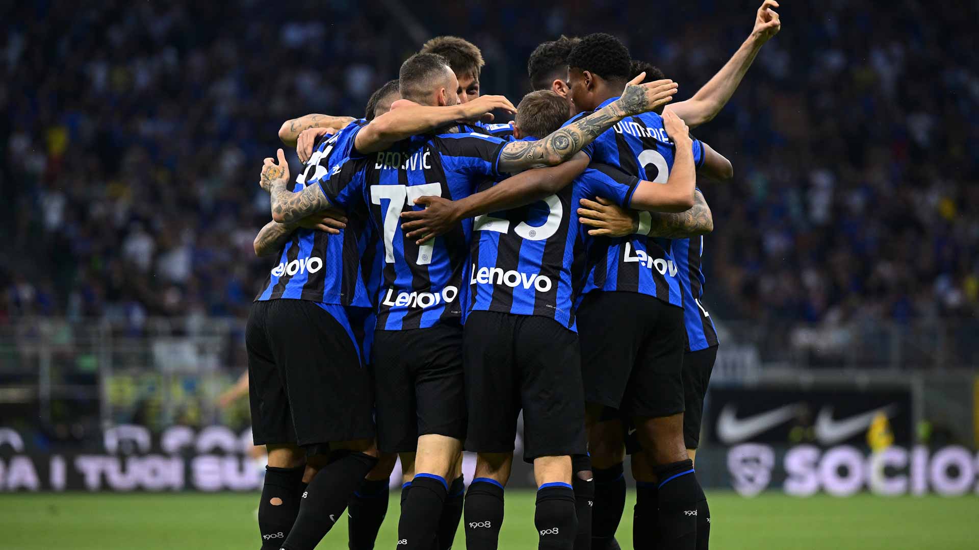 صورة بعنوان: إنتر ميلان يتخطى أتالانتا بثلاثية في الدوري الإيطالي 