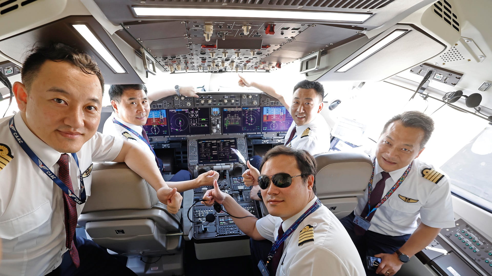 Image for the title: China's first homegrown passenger jet makes maiden cml flight 