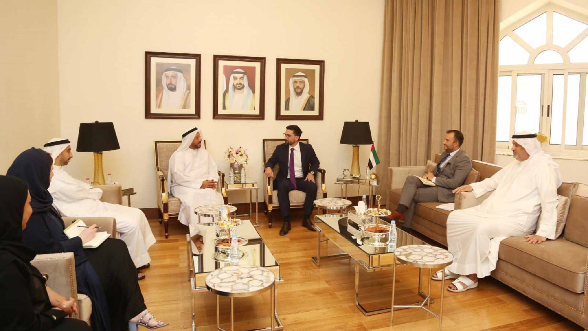 Image for the title: SCCI receives Romanian delegation to discuss economic cooperation 