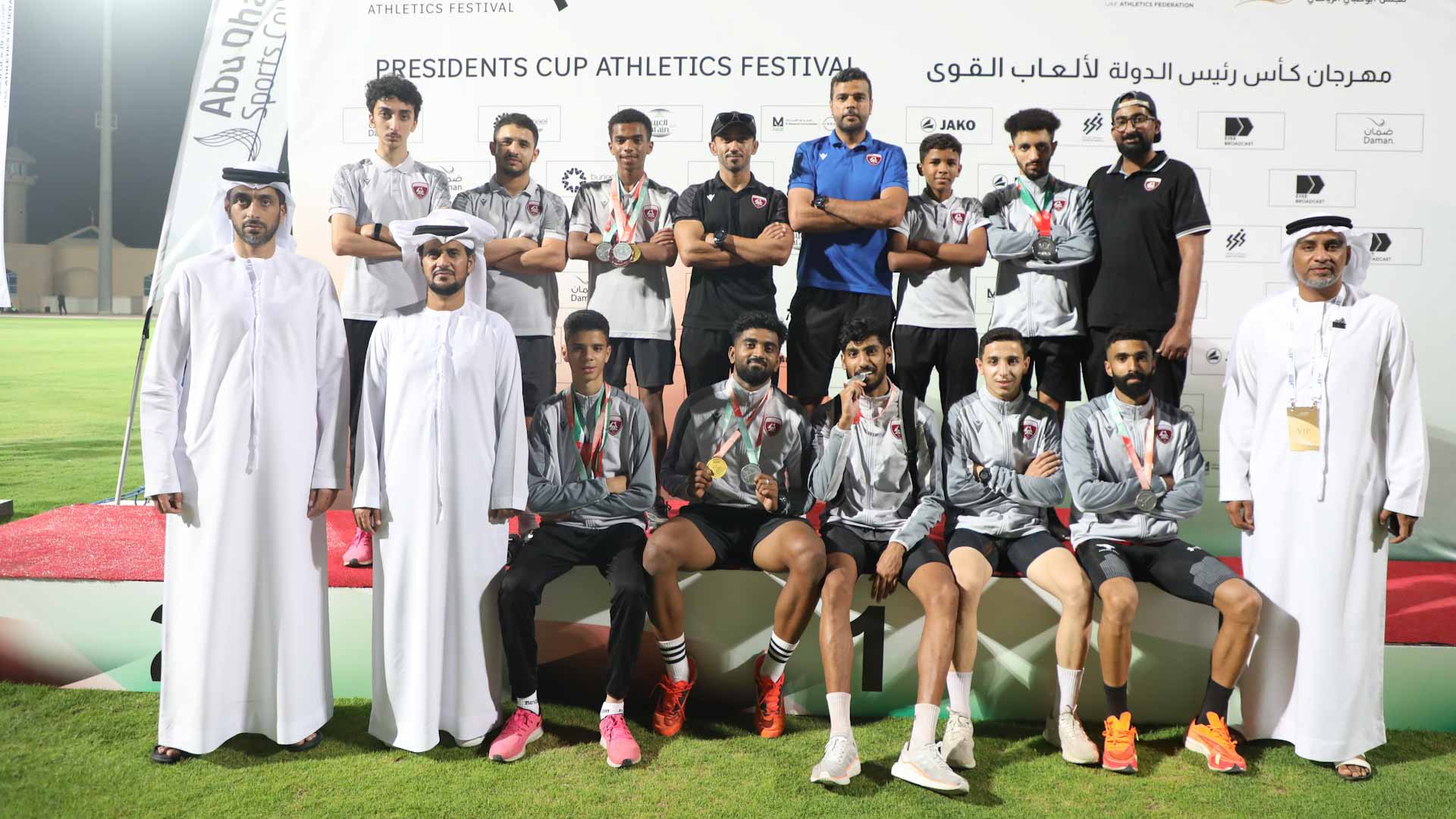 صورة بعنوان: 8 ميداليات ملونة لفريق الحمرية لألعاب القوى في كأس رئيس الدولة 