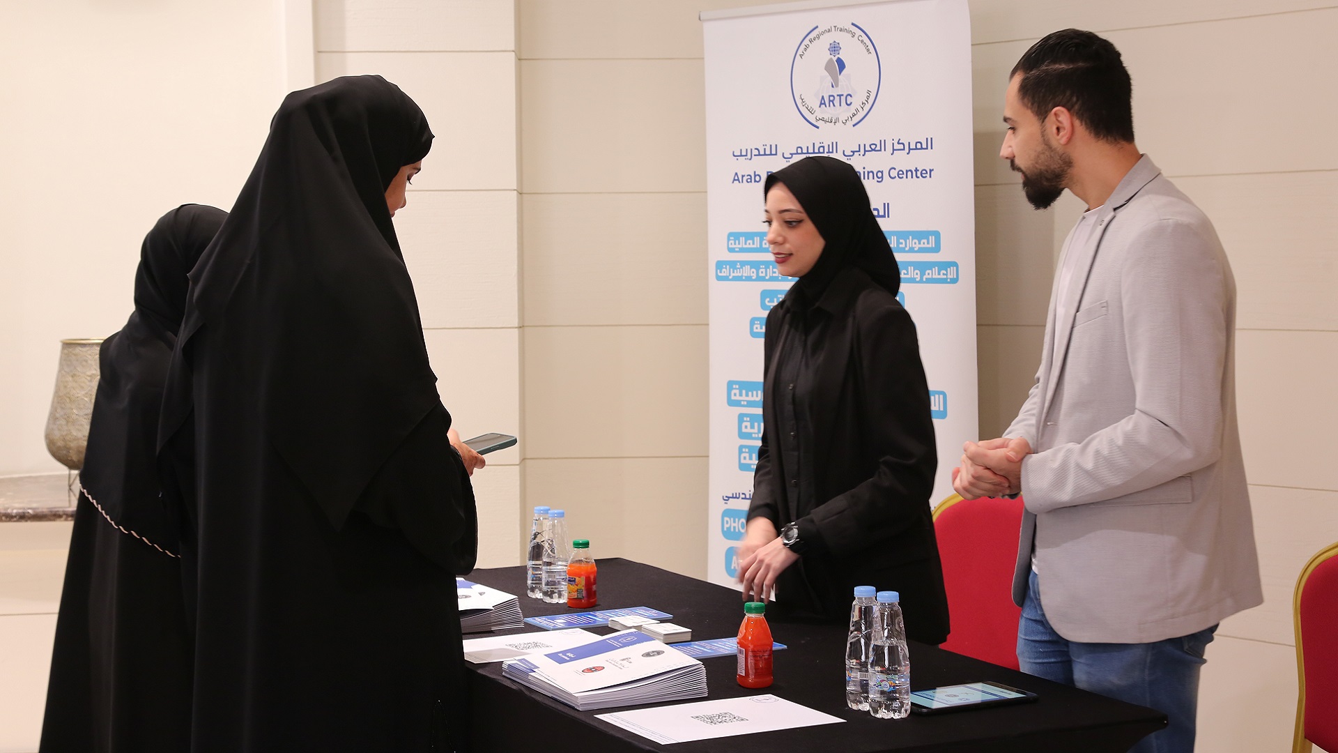 Image for the title: "Waffer" exhibitions continue promotional campaign 