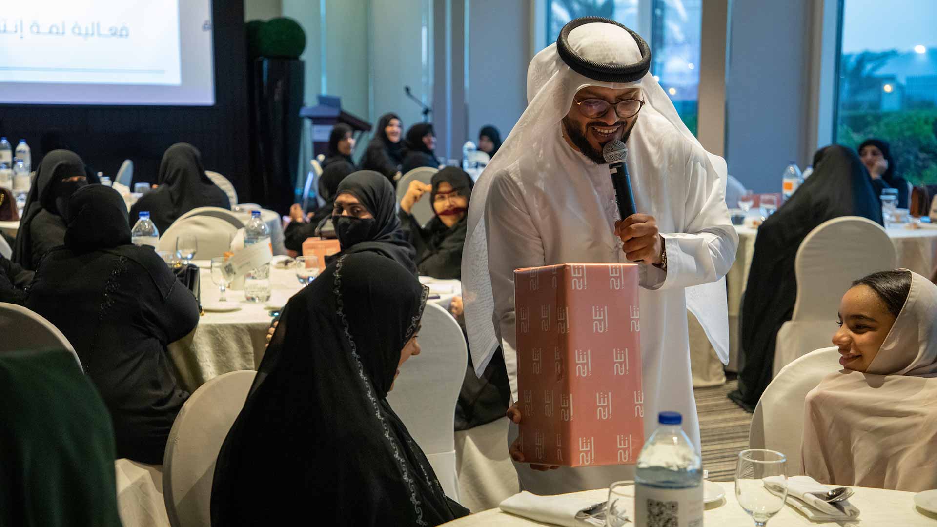 صورة بعنوان: لتعزيز التعارف.. "اجتماعية الشارقة" تطلق "لمة إنتاج"  