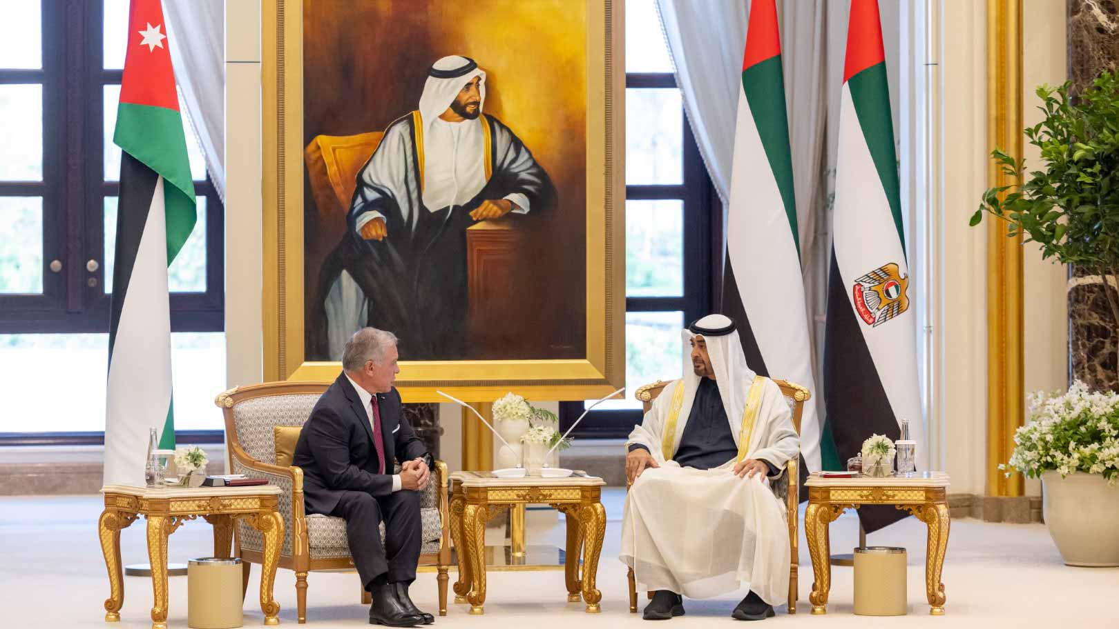 Image for the title: UAE President and King of Jordan discuss enhancing relations 