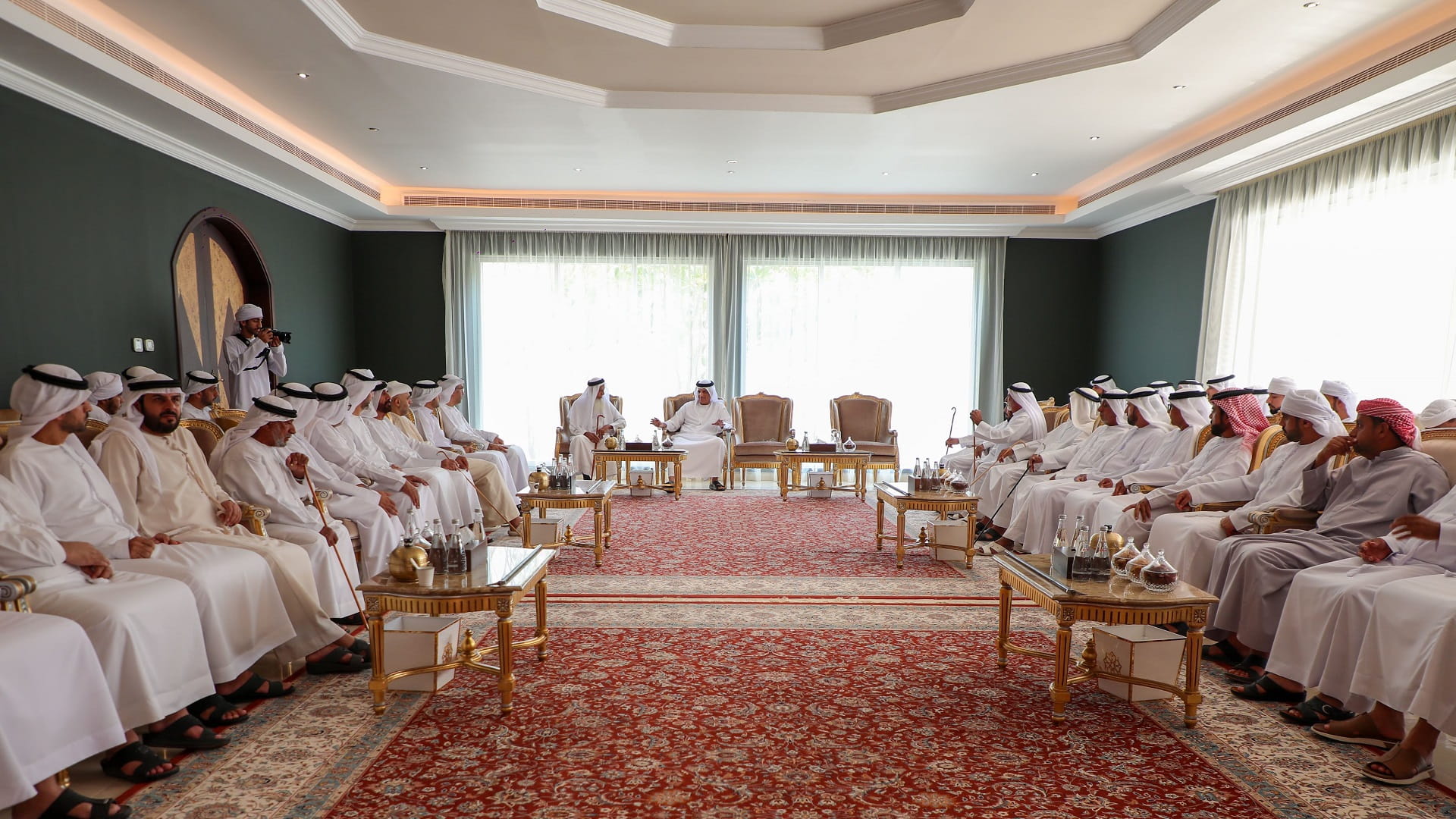 صورة بعنوان: سعود بن صقر يتفقد المناطق الجنوبية برأس الخيمة 