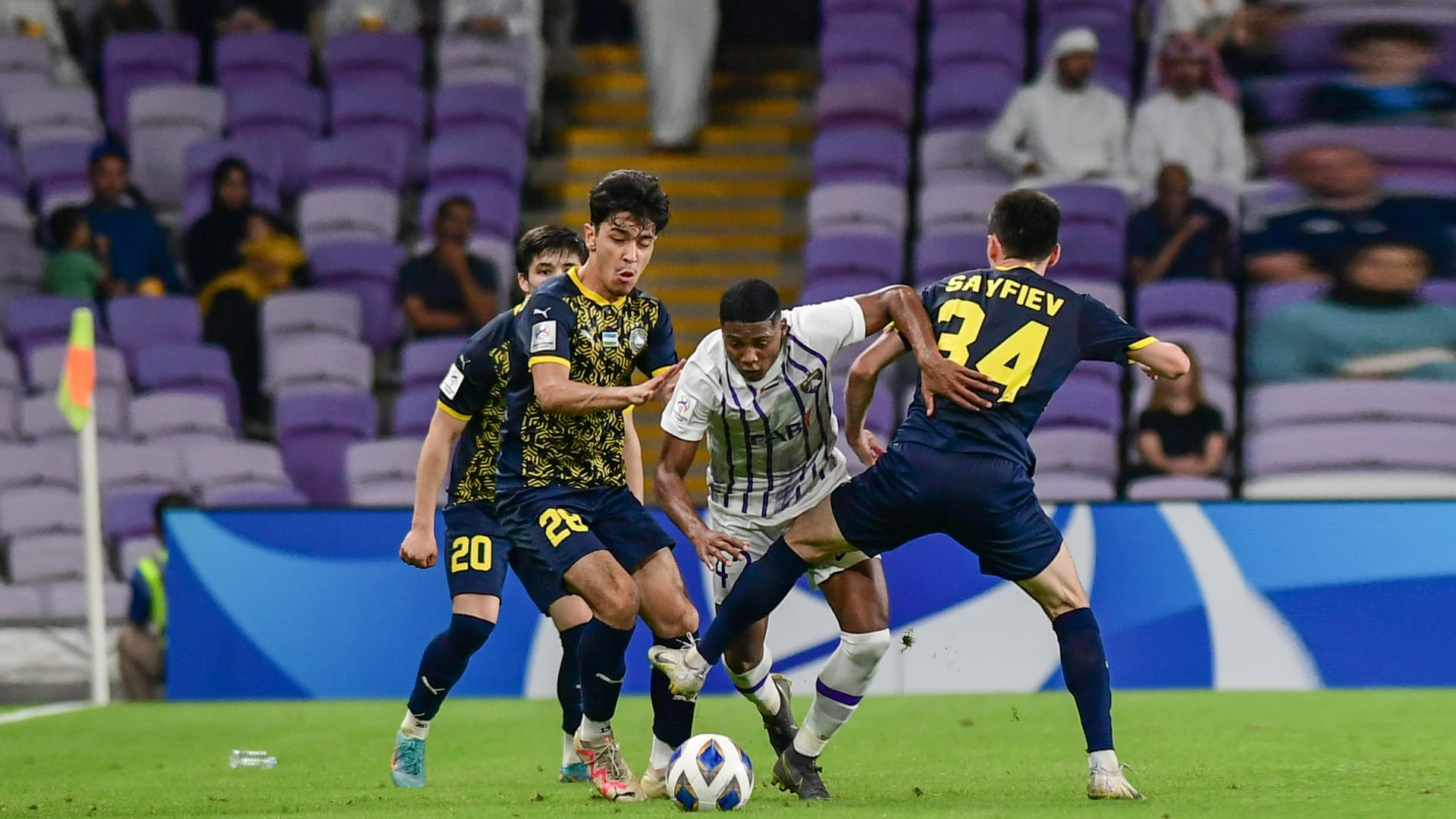 صورة بعنوان: العين يخسر للمرة الأولى في دوري أبطال آسيا الموسم الجاري 