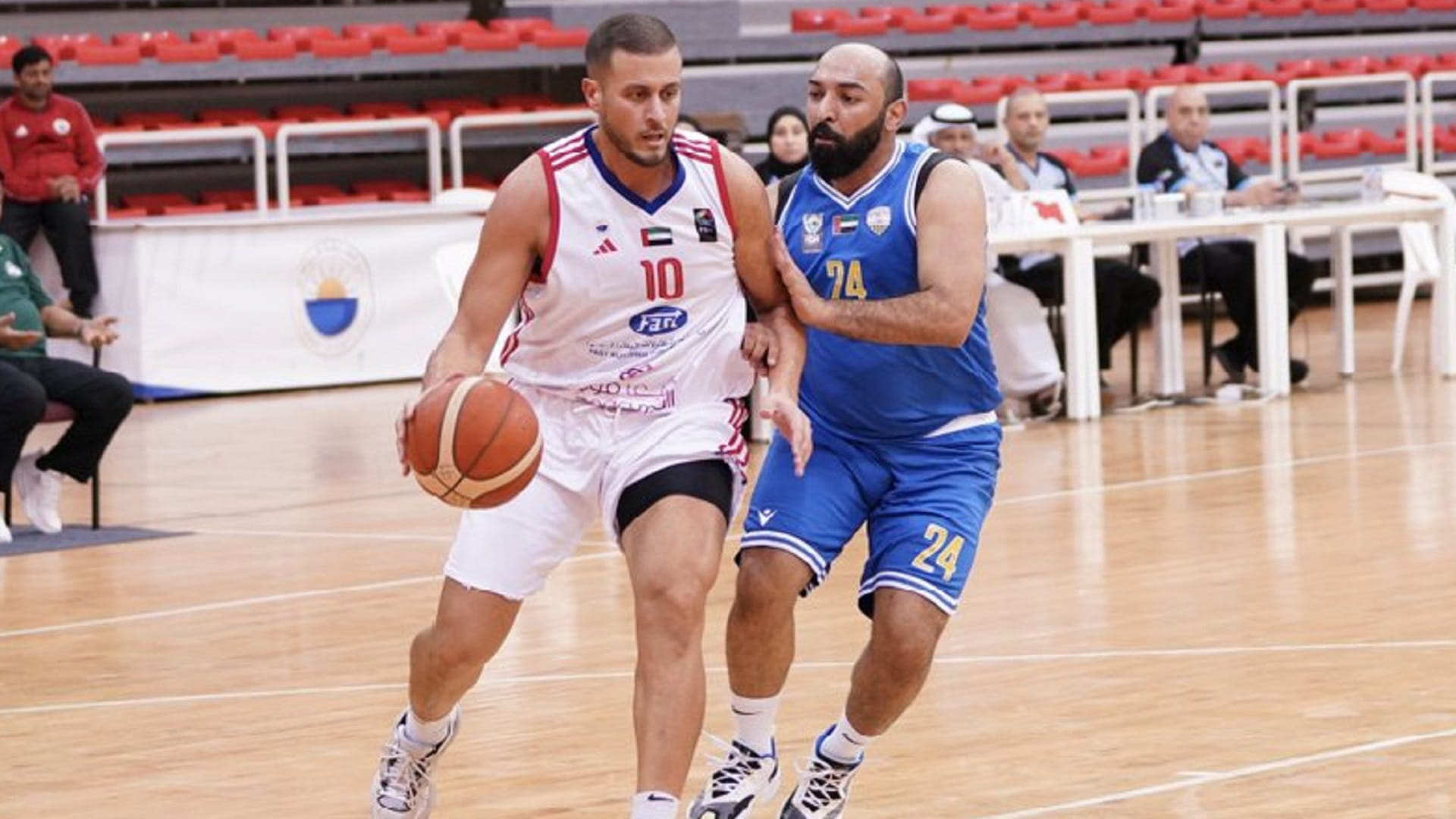 صورة بعنوان: الشارقة يفوز على الظفرة في دوري السلة 