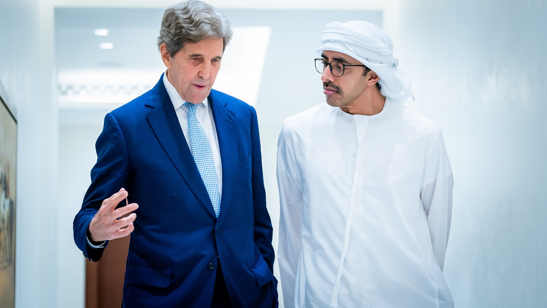 Image for the title: UAE FM, John Kerry discuss climate change, preparations for COP28 