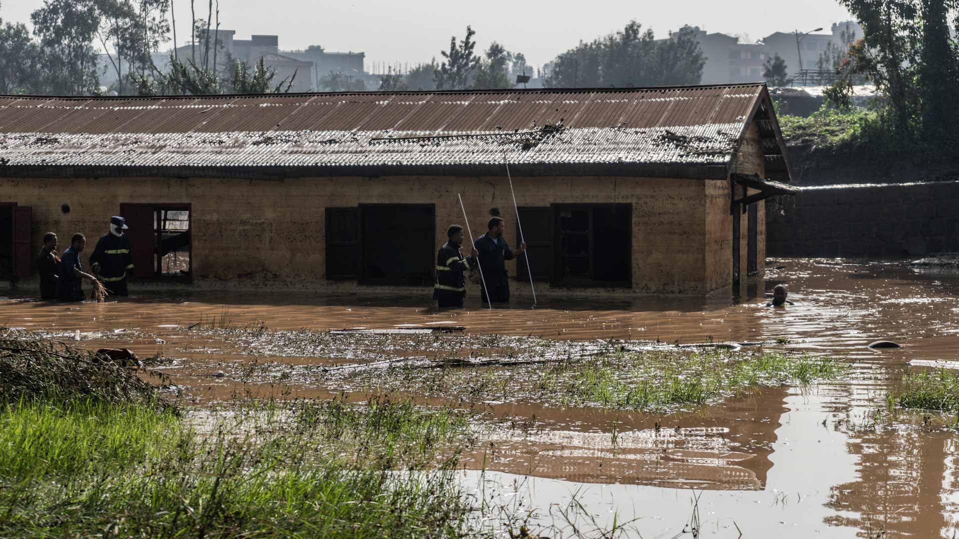 Image for the title: Floods in Ethiopia kill over 20, displace thousands 