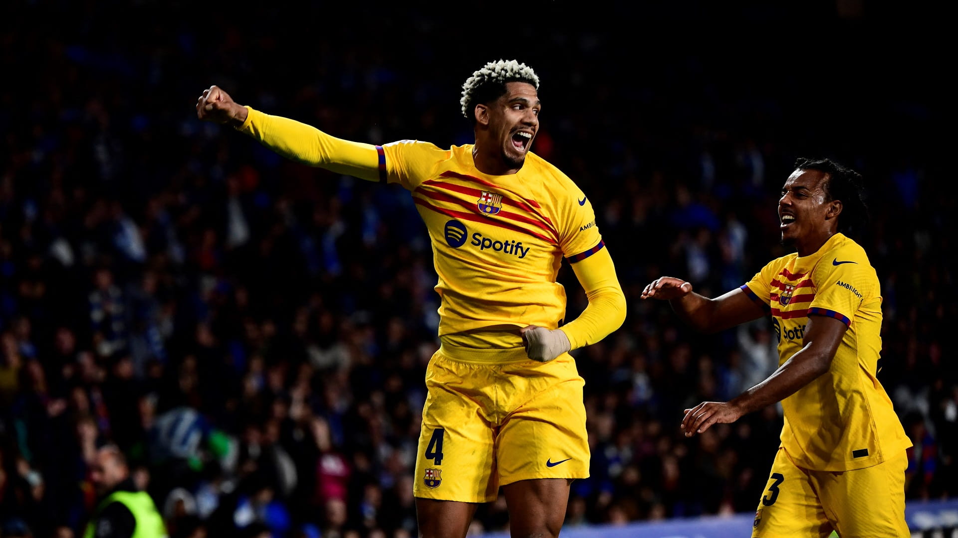 صورة بعنوان: أراوخو يقود برشلونة للفوز على ريال سوسيداد في الدوري الإسباني 