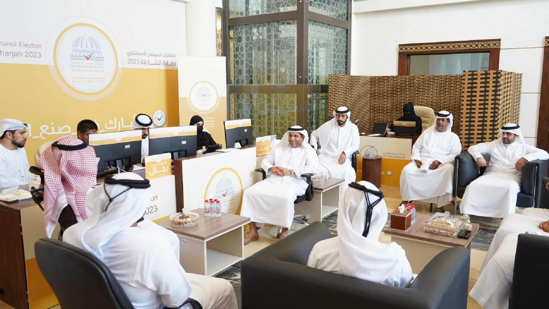 صورة بعنوان: 195 مرشحاً ومرشحة في القائمة الأولية لانتخابات "استشاري الشارقة" 