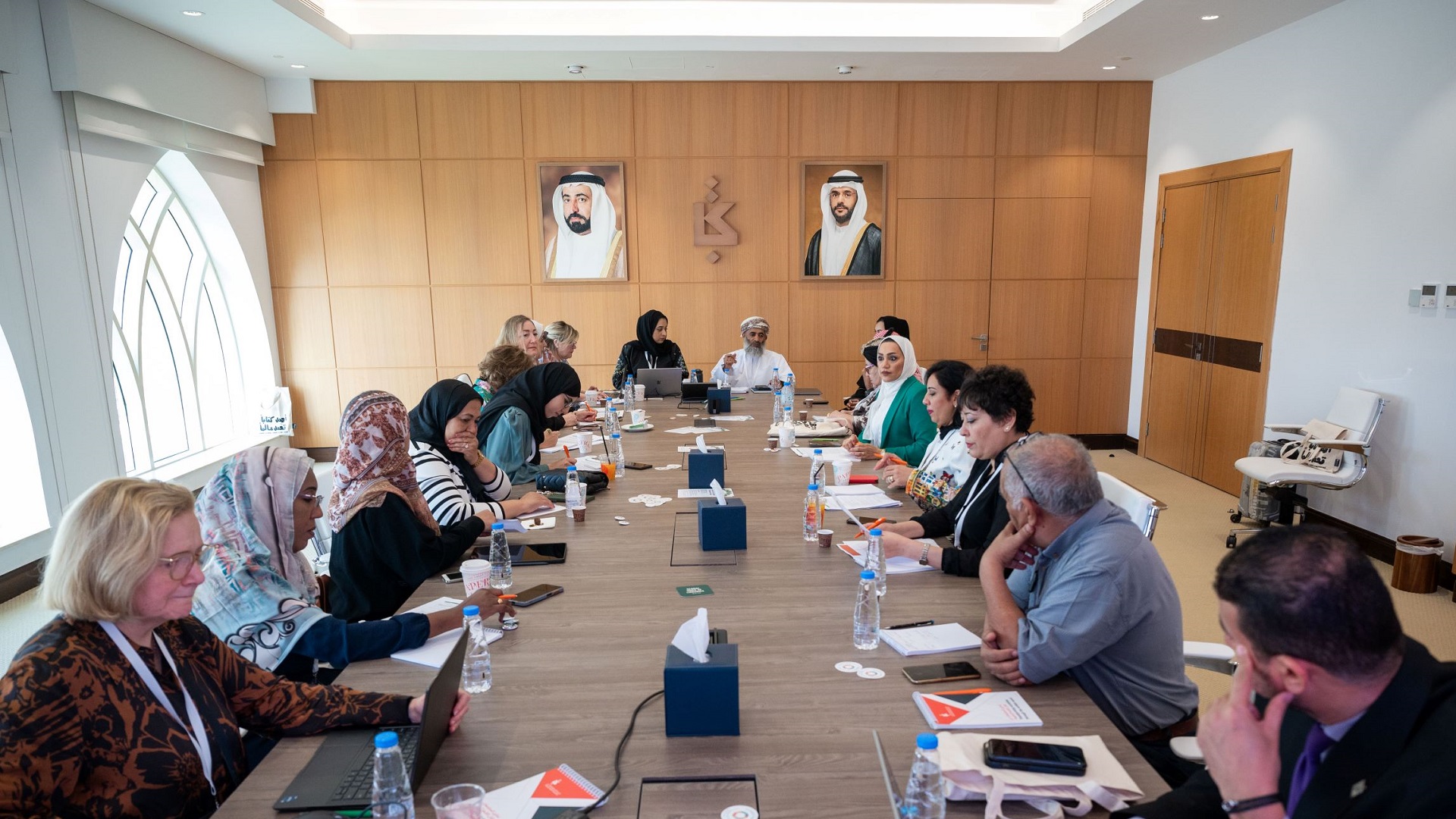 صورة بعنوان: الشارقة تستضيف الاجتماع الـ1 لـ"الاتحاد الدولي للمكتبات" بالمنطقة 