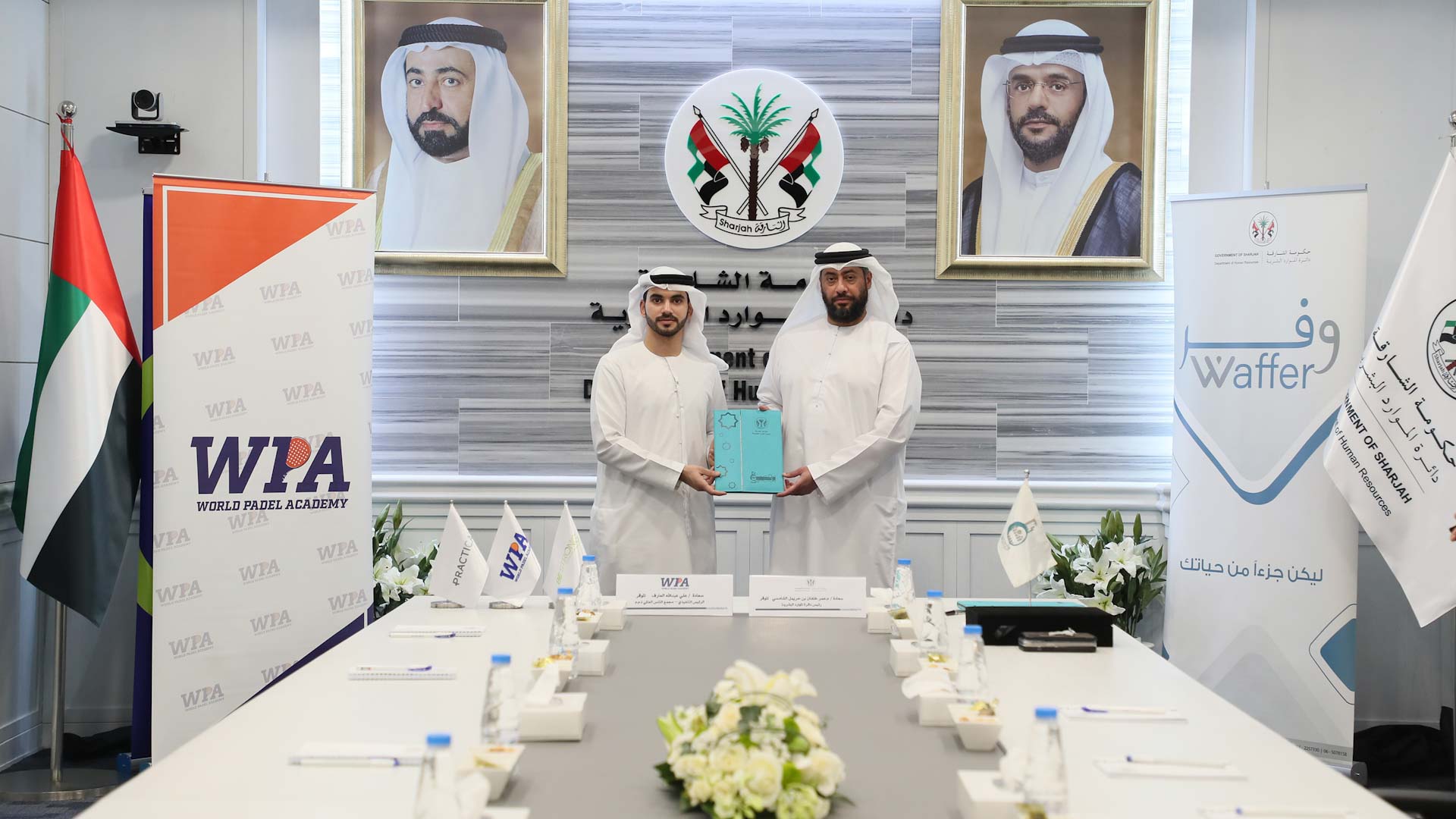 صورة بعنوان: "موارد الشارقة" توقع 3 اتفاقيات انضمام لبرنامج "وفر" 