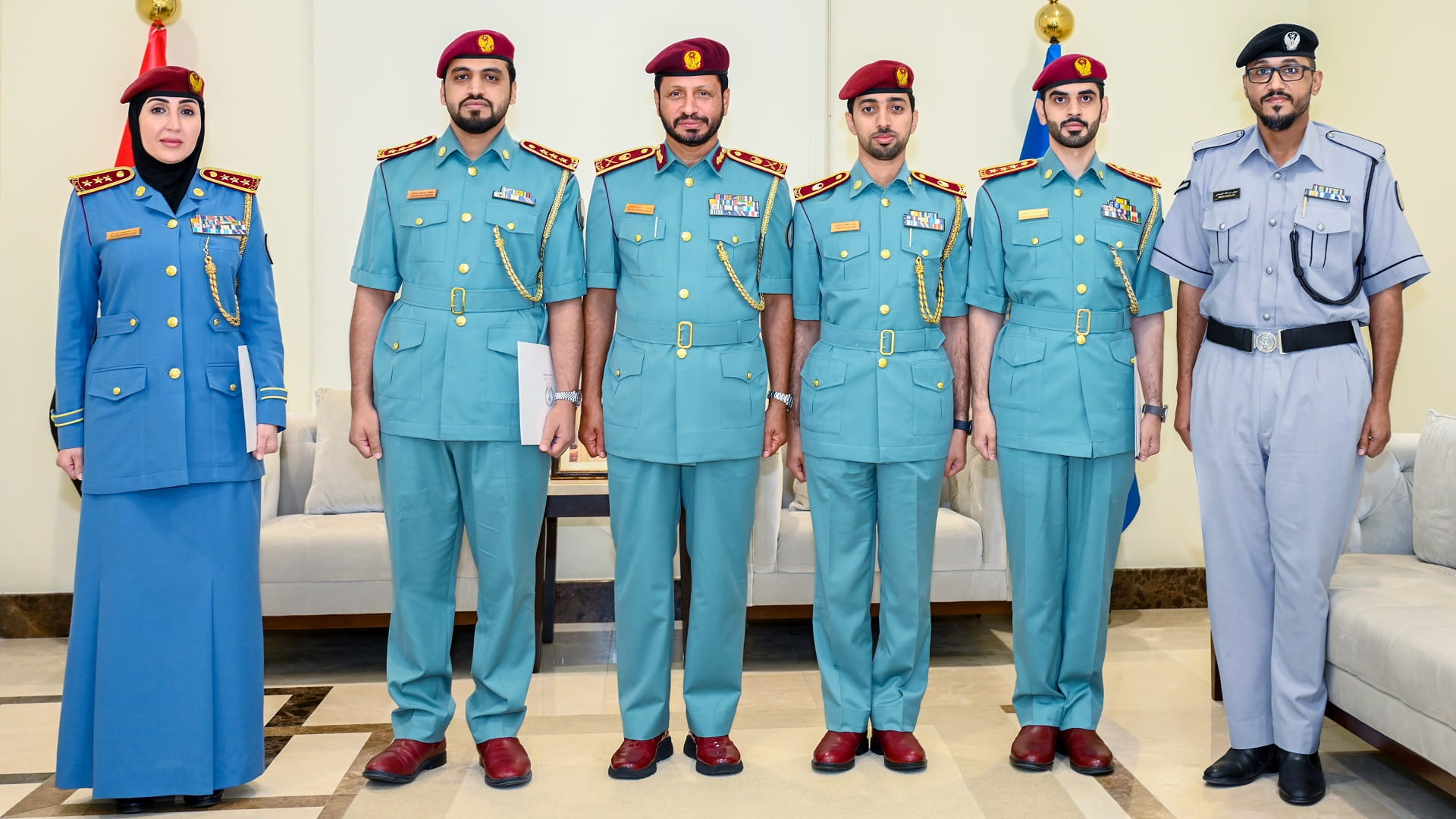 صورة بعنوان: القائد العام لشرطة الشارقة يكرم المتميزين من كوادرها 