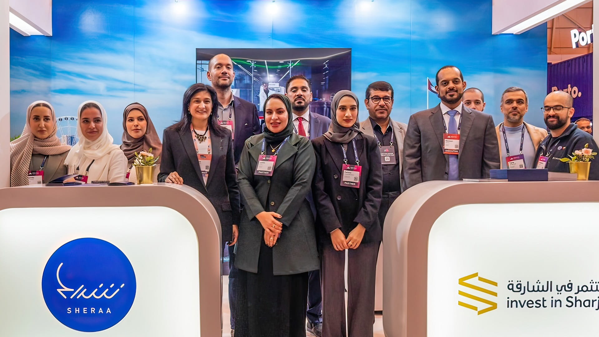 صورة بعنوان: الشارقة تبحث فرص الاستثمار مع رواد الاقتصاد العالمي ضمن قمة الويب 