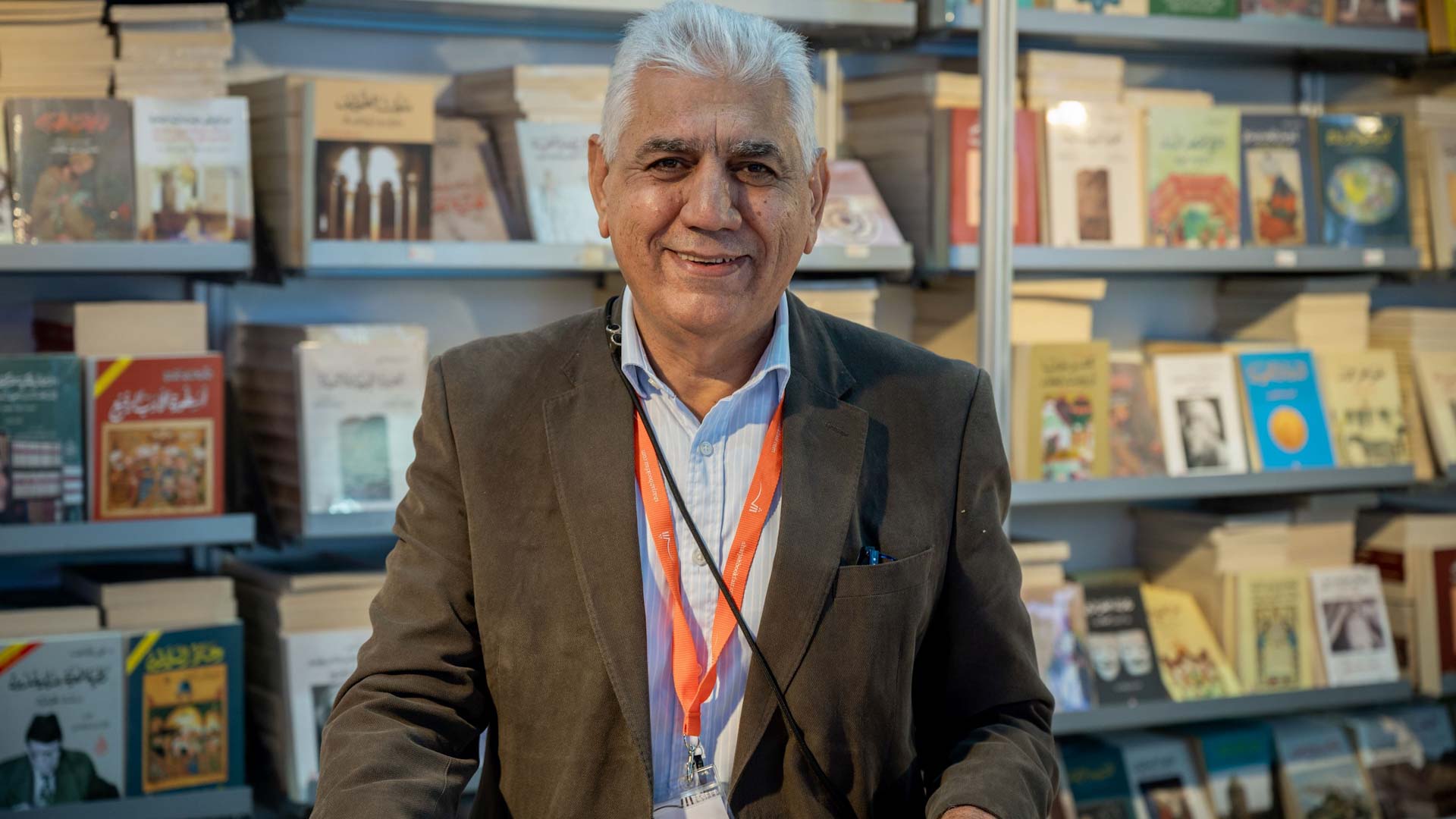 صورة بعنوان: "فن تصميم أغلفة الكتب".. منافسة تتجسد في "الشارقة الدولي للكتاب" 