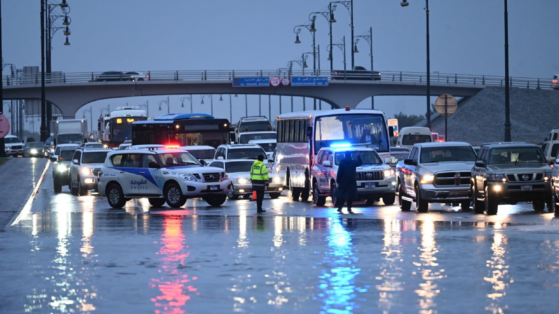 Image for the title: Sharjah Police ready to deal with unstable weather conditions 