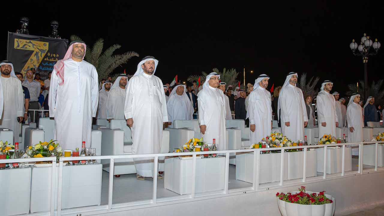 صورة بعنوان: سعيد بن صقر وهيثم بن صقر يفتتحان دورة كلباء للألعاب الشاطئية 