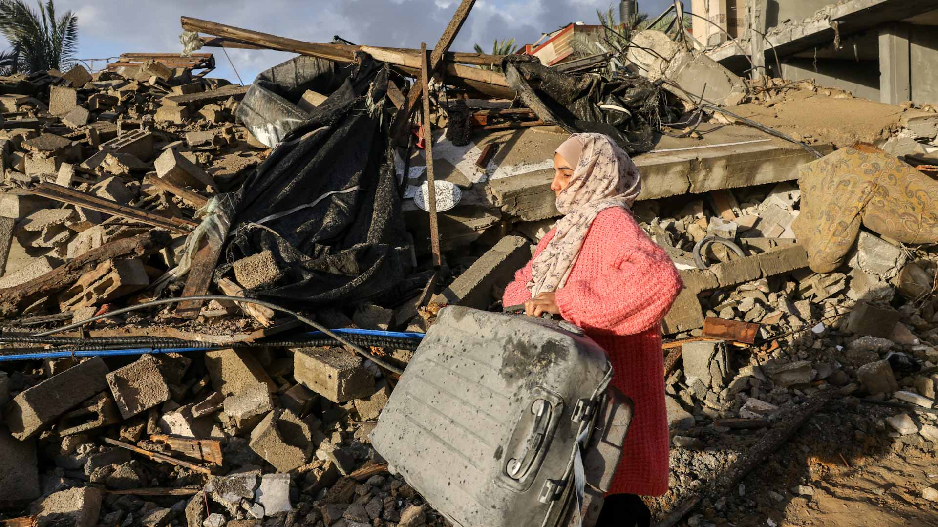 Image for the title: More than 100 Gaza evacuees to arrive in Turkey 