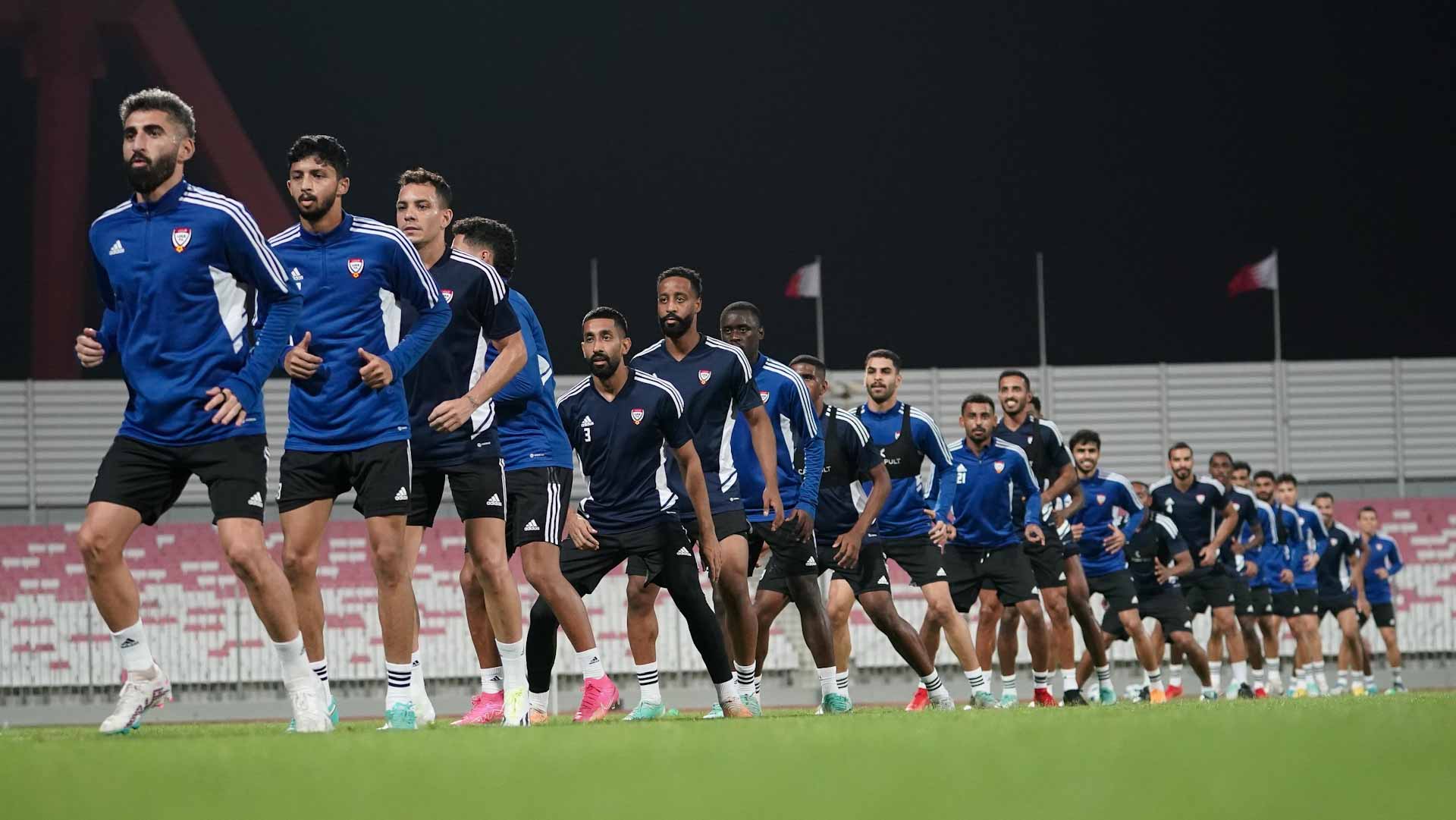 Image for the title: UAE plays Bahrain in 2nd round of Asian Cup qualifying 