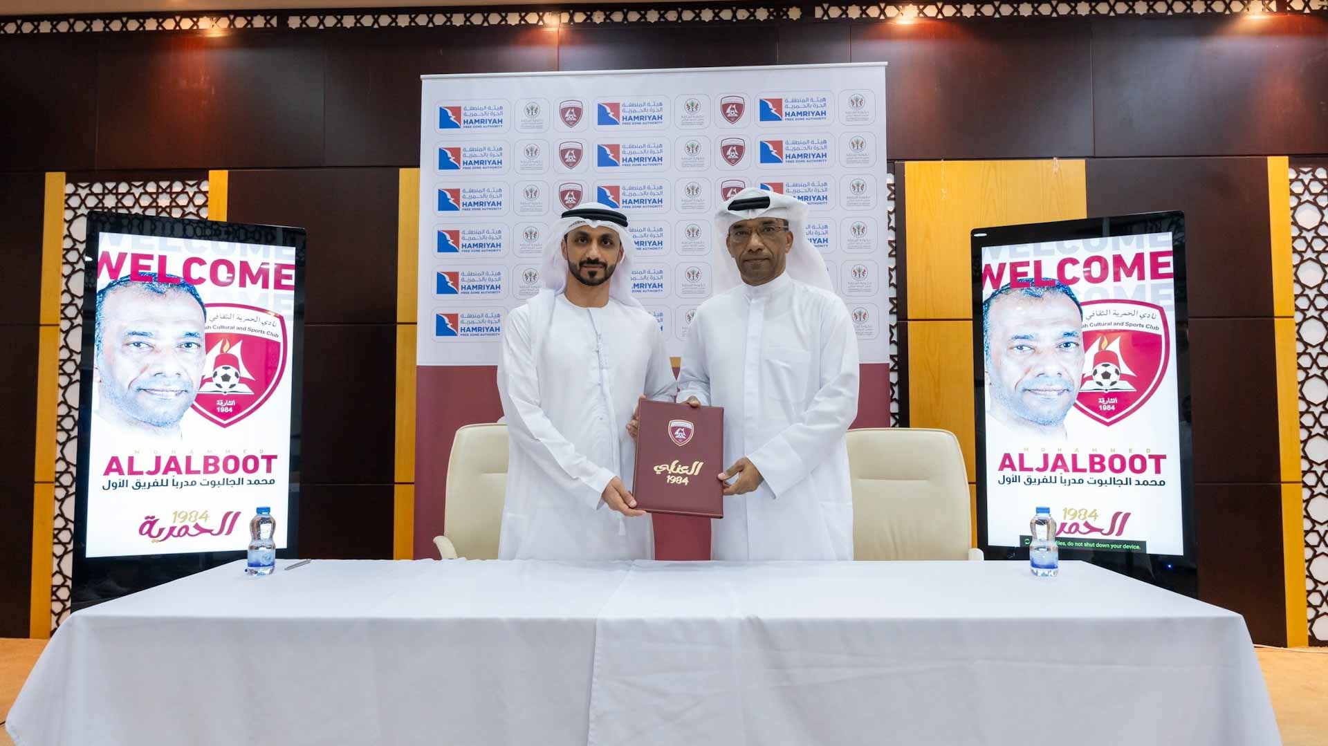 صورة بعنوان: نادي الحمرية يتعاقد مع المدرب الوطني محمد الجالبوت 