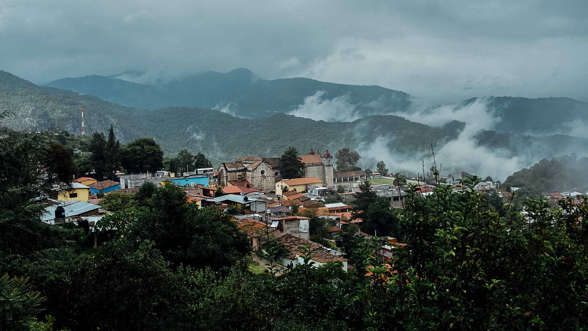 Image for the title: Nine killed in land conflict in Mexico's Oaxaca region 