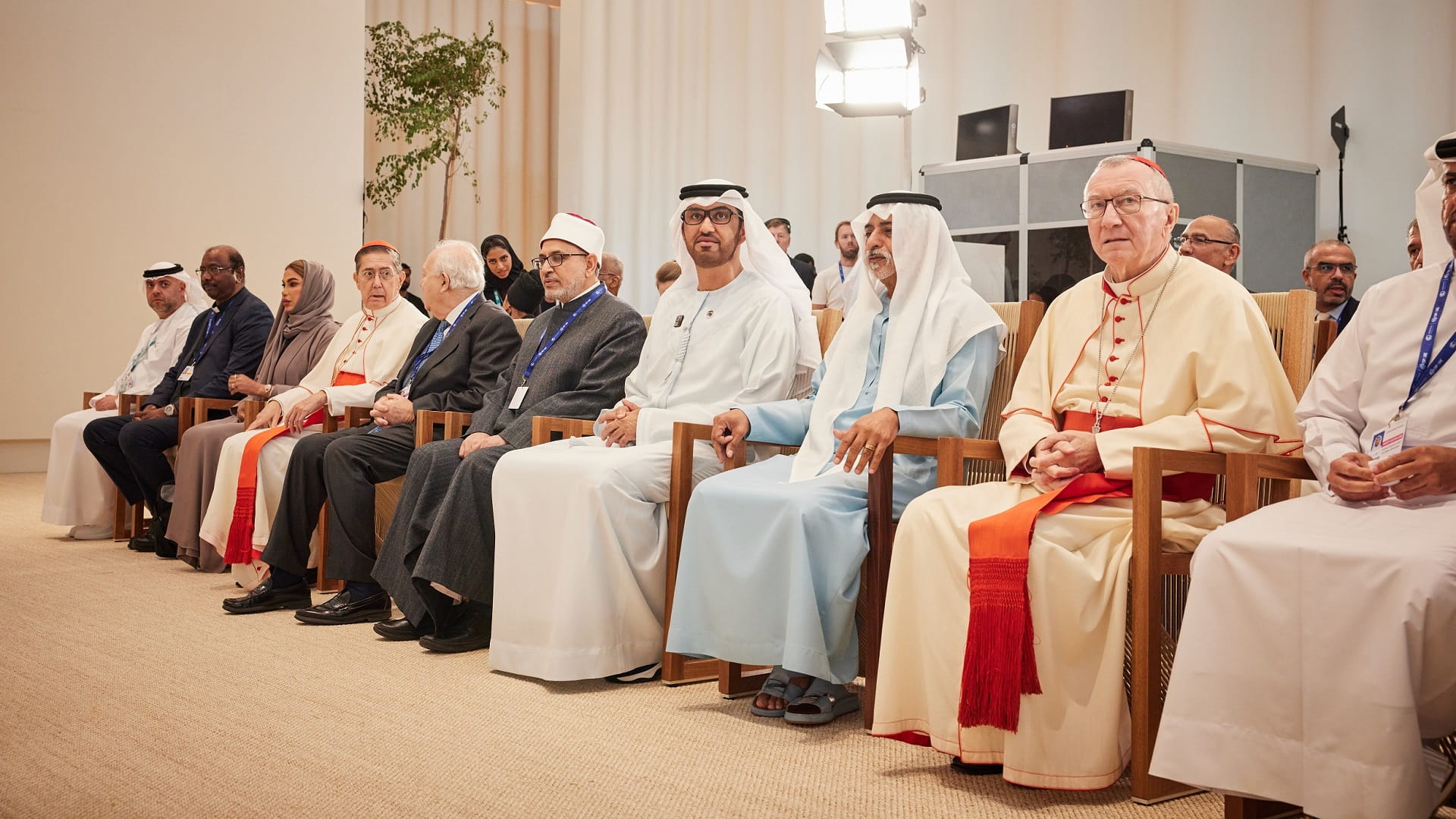 صورة بعنوان: "COP28"  يدشن أول جناح للأديان في مؤتمرات الأطراف 