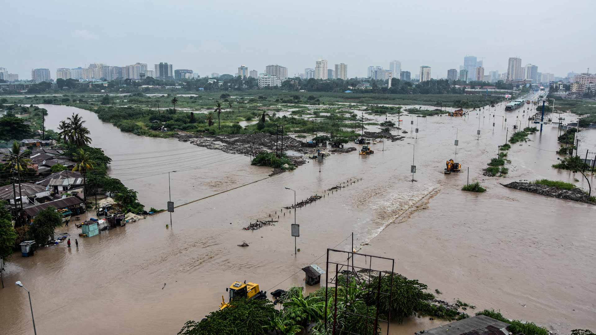 Image for the title: At least 47 dead in Tanzania landslides 