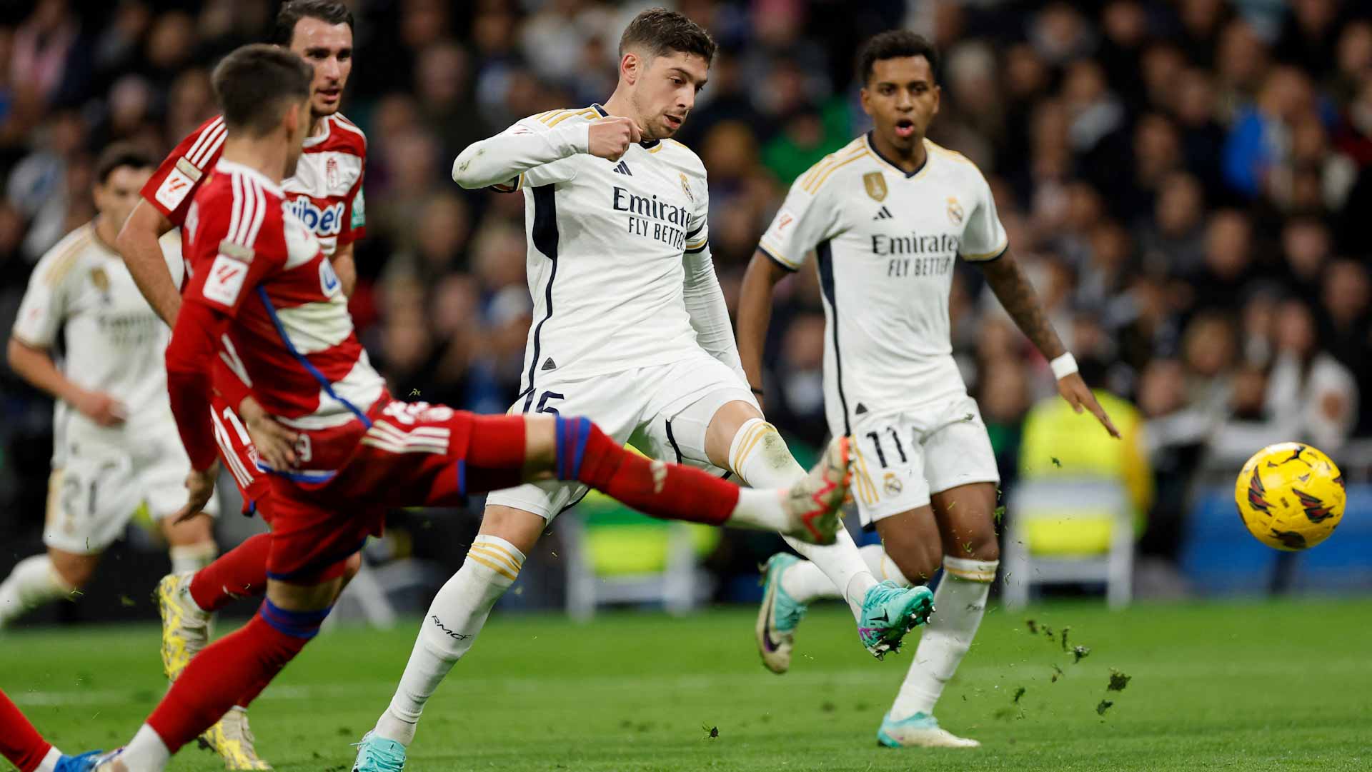 صورة بعنوان: ريال مدريد يتصدر الدوري الإسباني لكرة القدم  