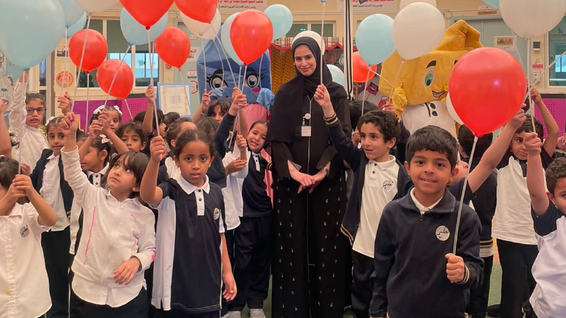 صورة بعنوان: كهرباء الشارقة تنظم فعاليات لتوعية أطفال المنطقة الوسطى بالترشيد 