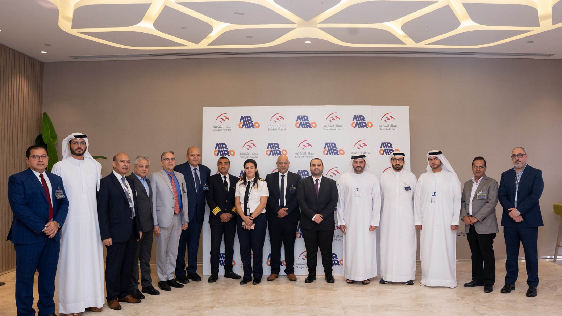 صورة بعنوان: مطار الشارقة يستقبل الرحلة الأولى لشركة طيران إير كايرو المصرية 