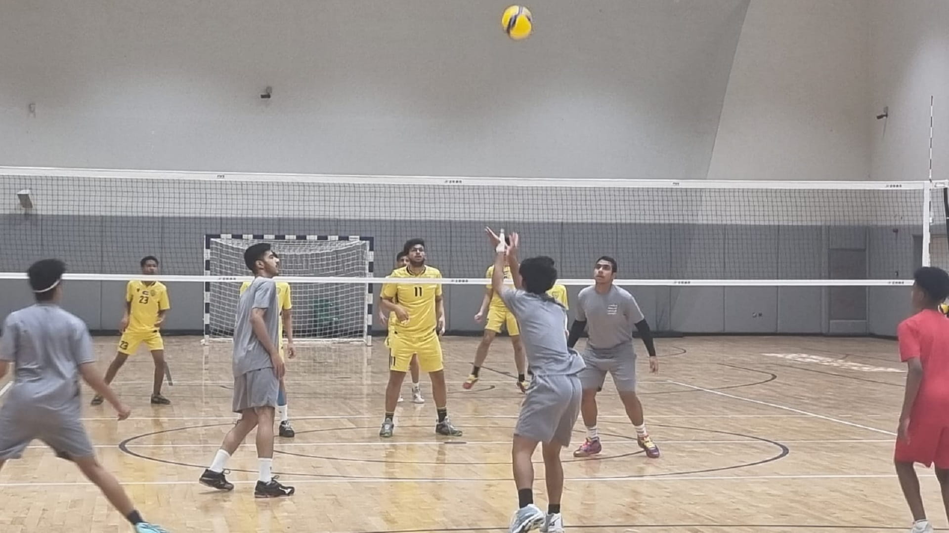 صورة بعنوان: نجاح مميز للنسخة الأولى من دوري "الشارقة الرياضي" لناشئي الطائرة 