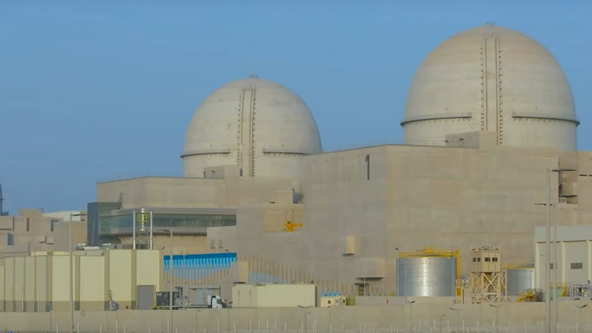 صورة بعنوان: يستمر 36 ساعة متواصلة... انطلاق تمرين "براكة الإمارات" في أبوظبي 