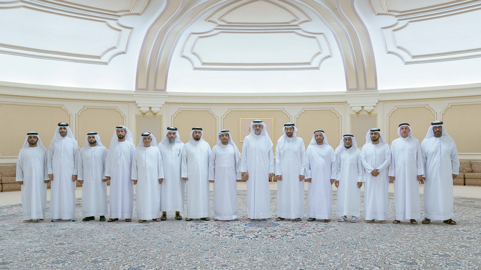 Image for the title: Sharjah Crown Prince meets SCI delegation 
