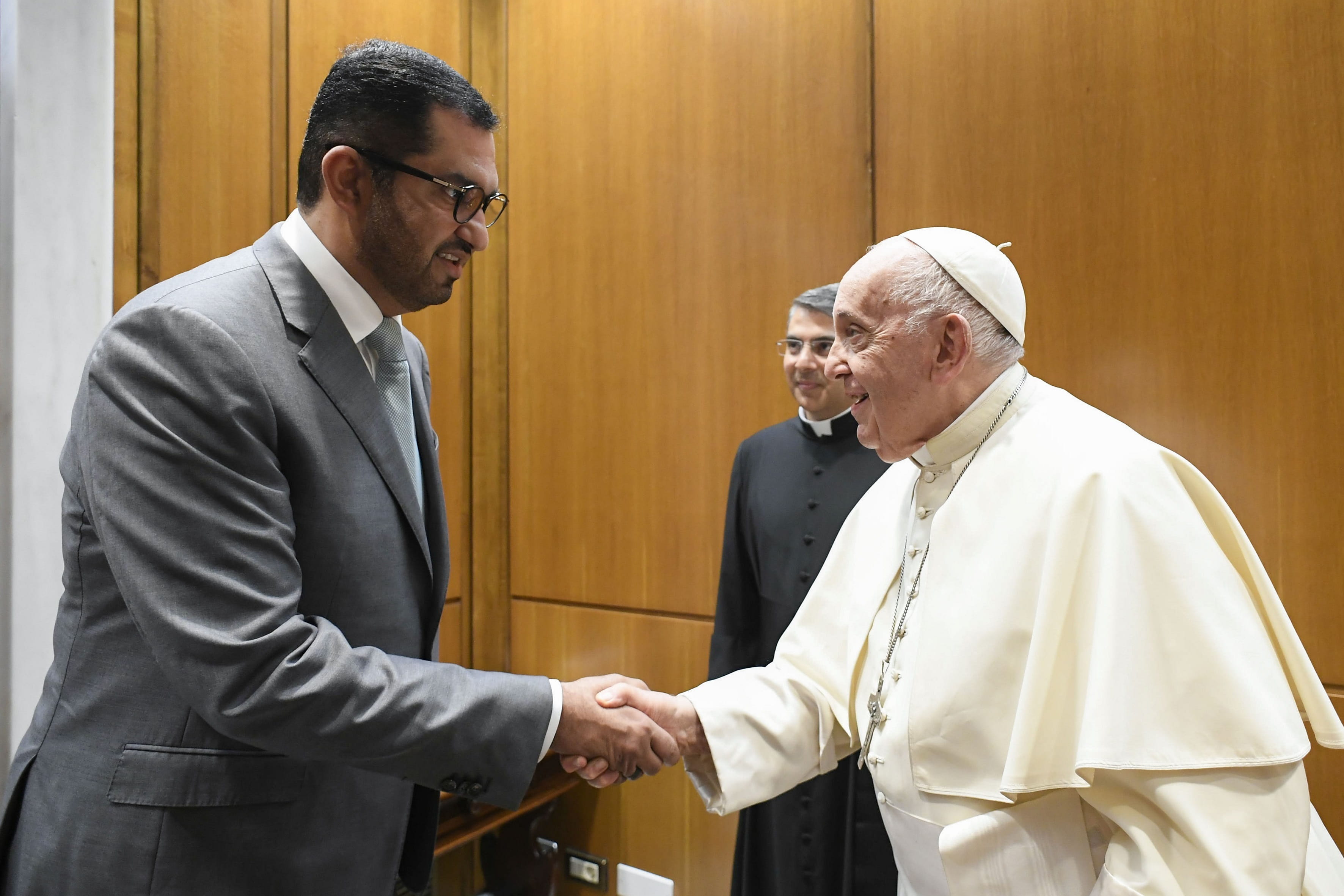 Image for the title: COP28 President-Designate meets with Pope Francis 