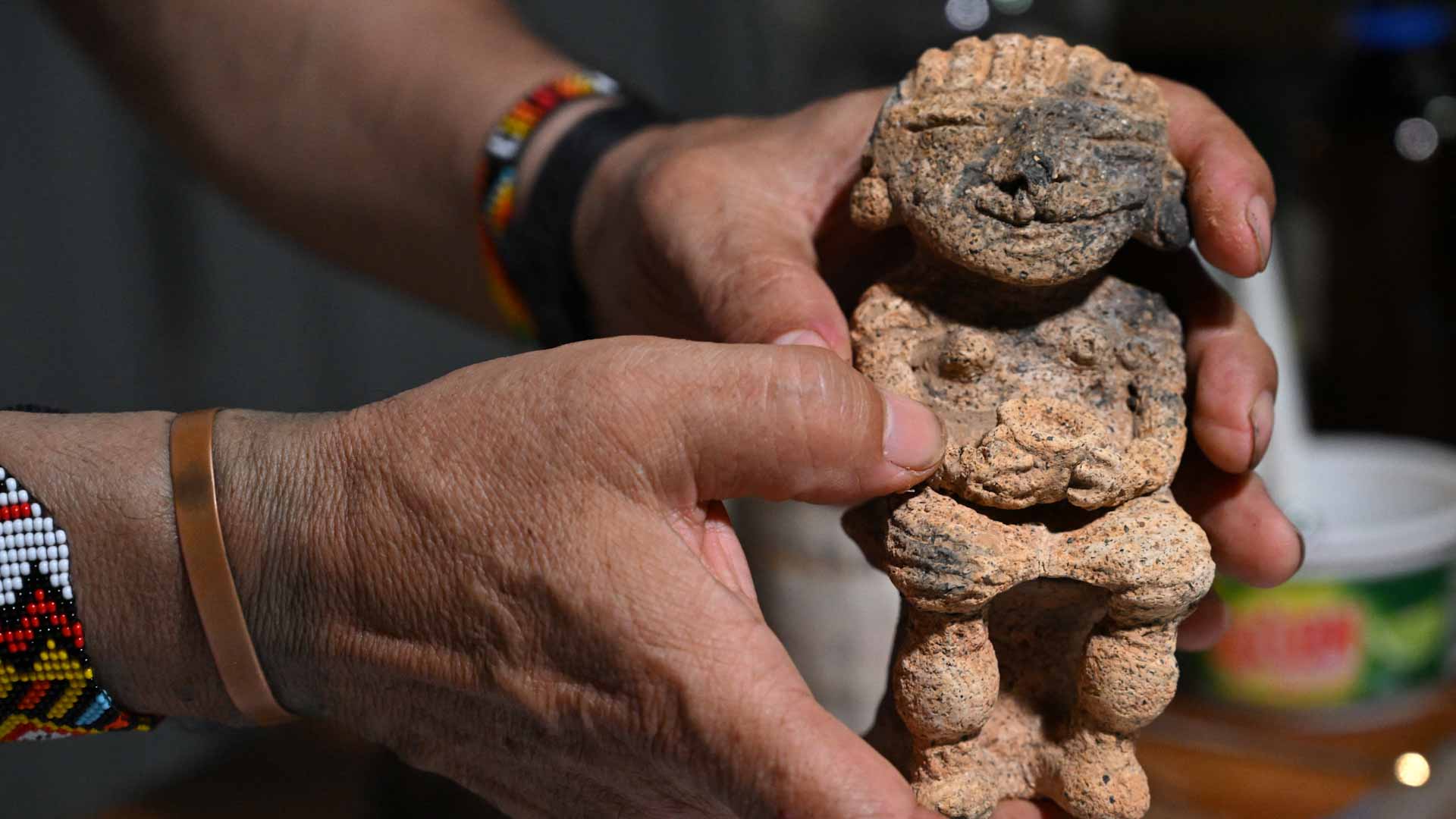 Image for the title: In Colombian jungle, digging up the Americas' colonial past 